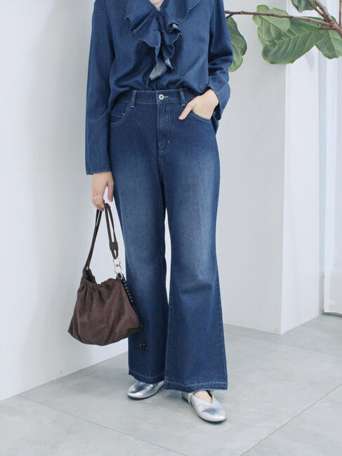 Samansa Mos2 blue「【ECO DENIM 】 フレアパンツ」|その他|ネイビー