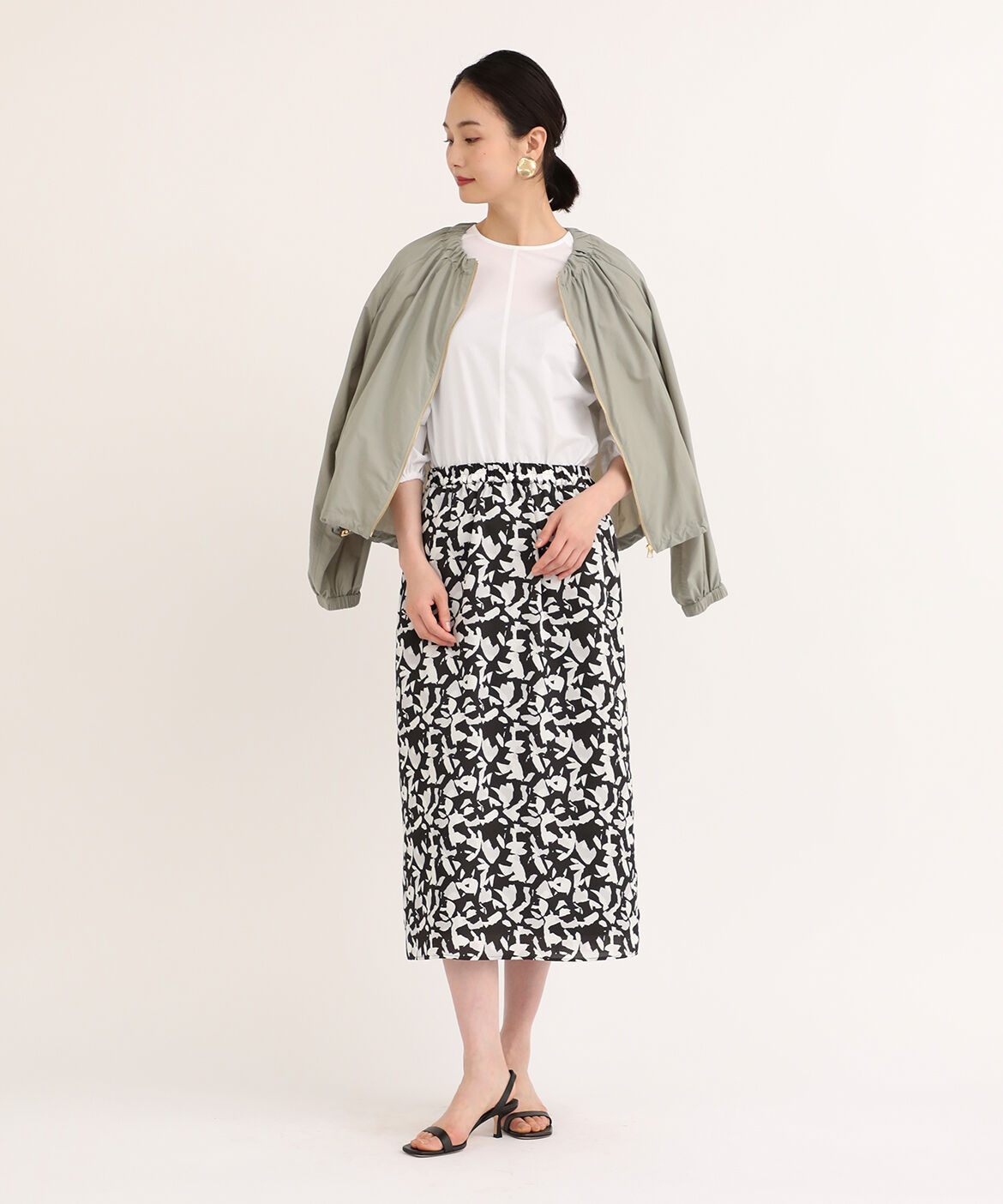 7-IDconcept.「手描き風幾何ドットプリントスカート」|タイト|