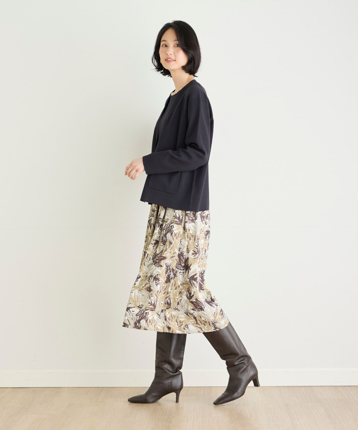 7-IDconcept.「《大きいサイズ》Vネックカーディガン」|カーディガン|