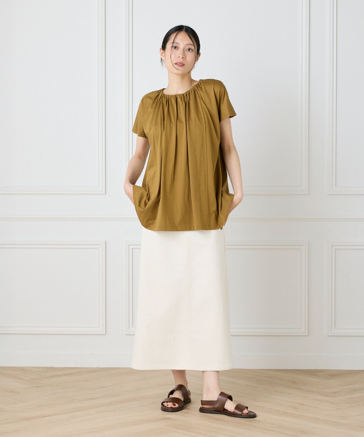 I.T.'S international「ギャザーネックフレンチプルオーバー」|Tシャツ・カットソー|