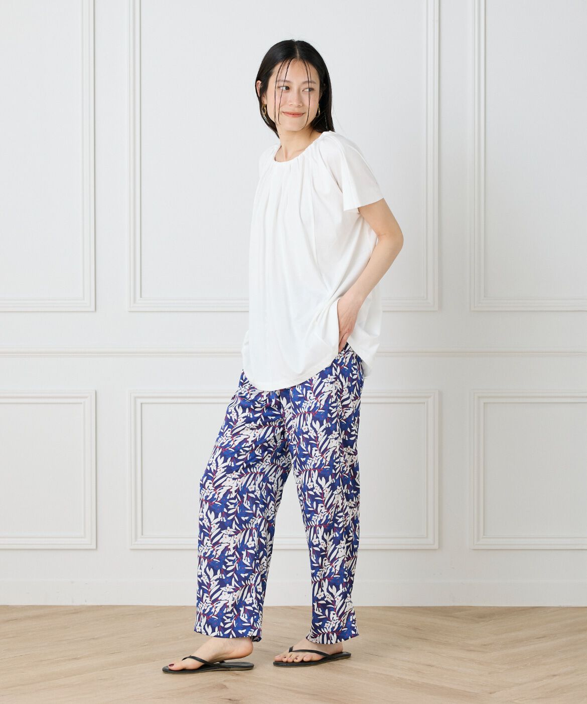 I.T.'S international「ギャザーネックフレンチプルオーバー」|Tシャツ・カットソー|