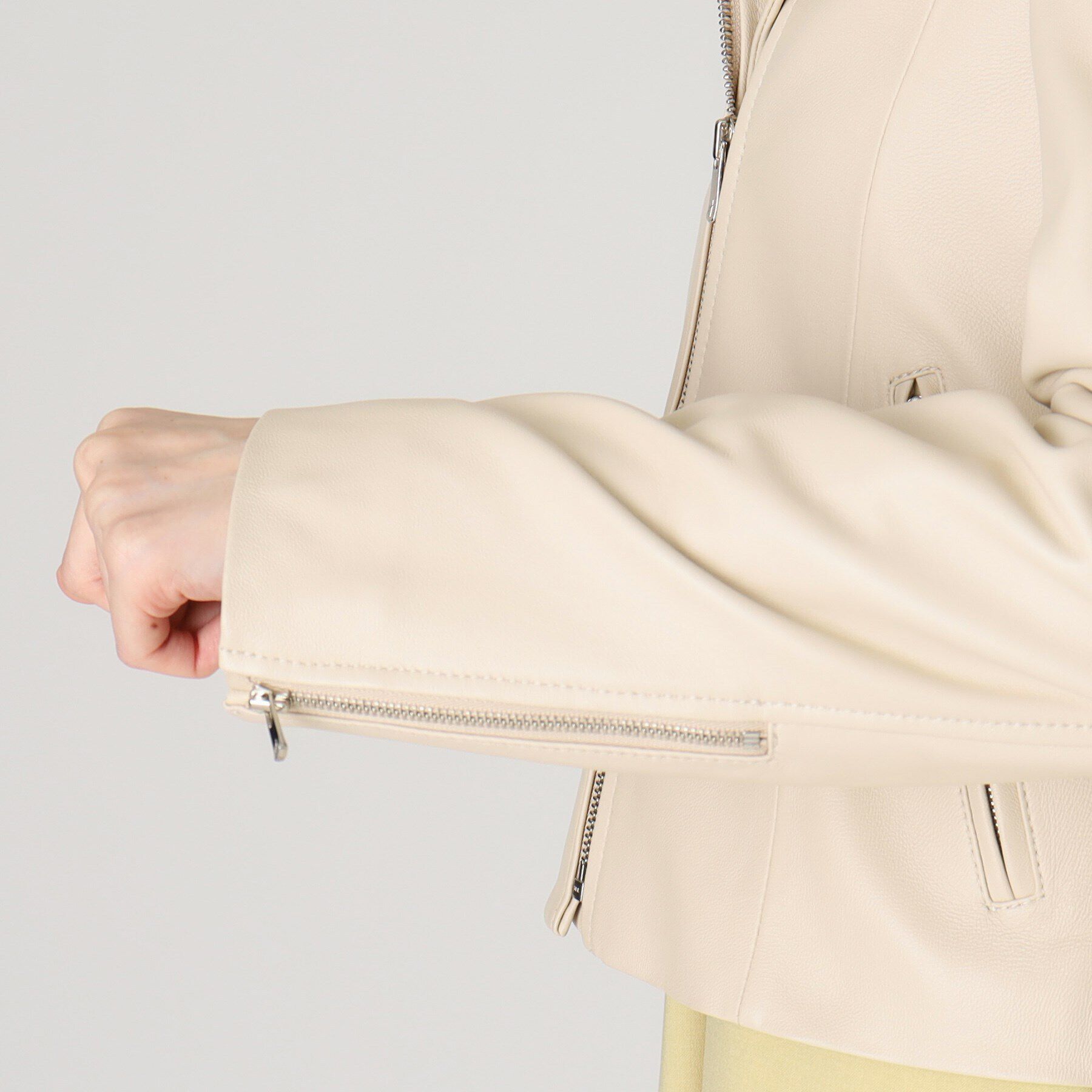 COUP DE CHANCE「【羊革】女性らしい雰囲気にこだわったレザーブルゾン」|ライダースジャケット|