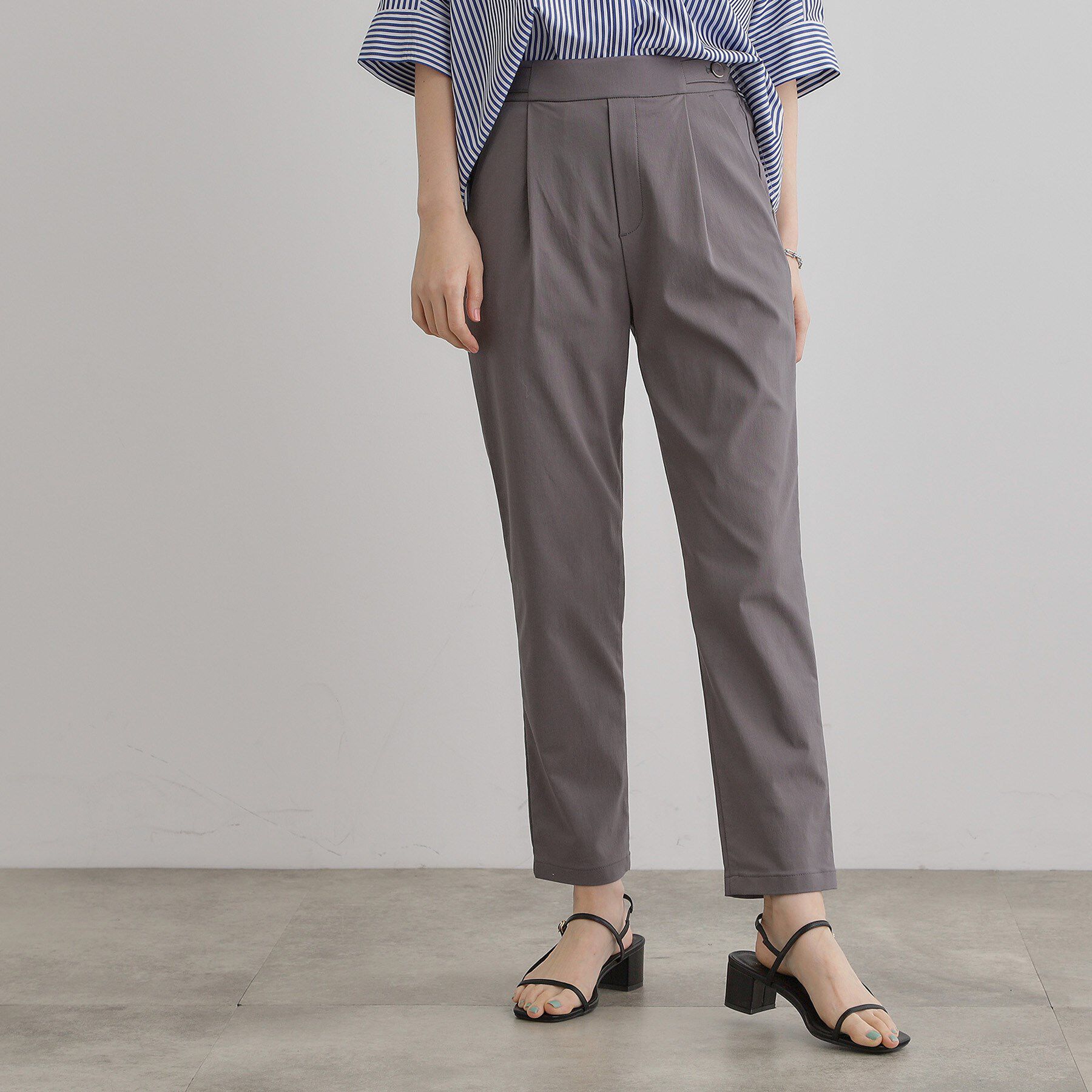 grove「【冷感】サマーハイパーストレッチテーパードパンツ」|その他|チャコールグレー(0