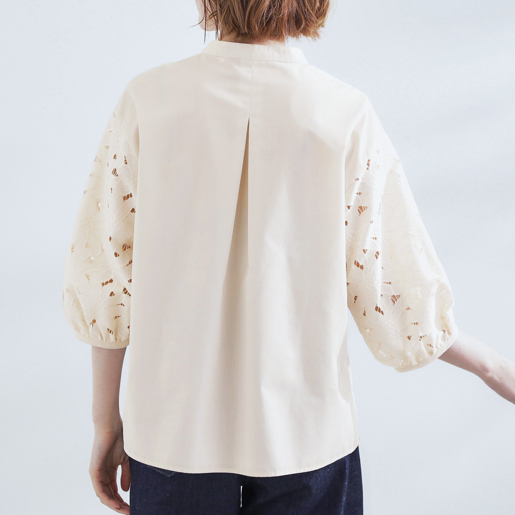 grove「【サスティナブル原料/二の腕カバー】華やか袖刺繍ブラウス」|シャツ・ブラウス|