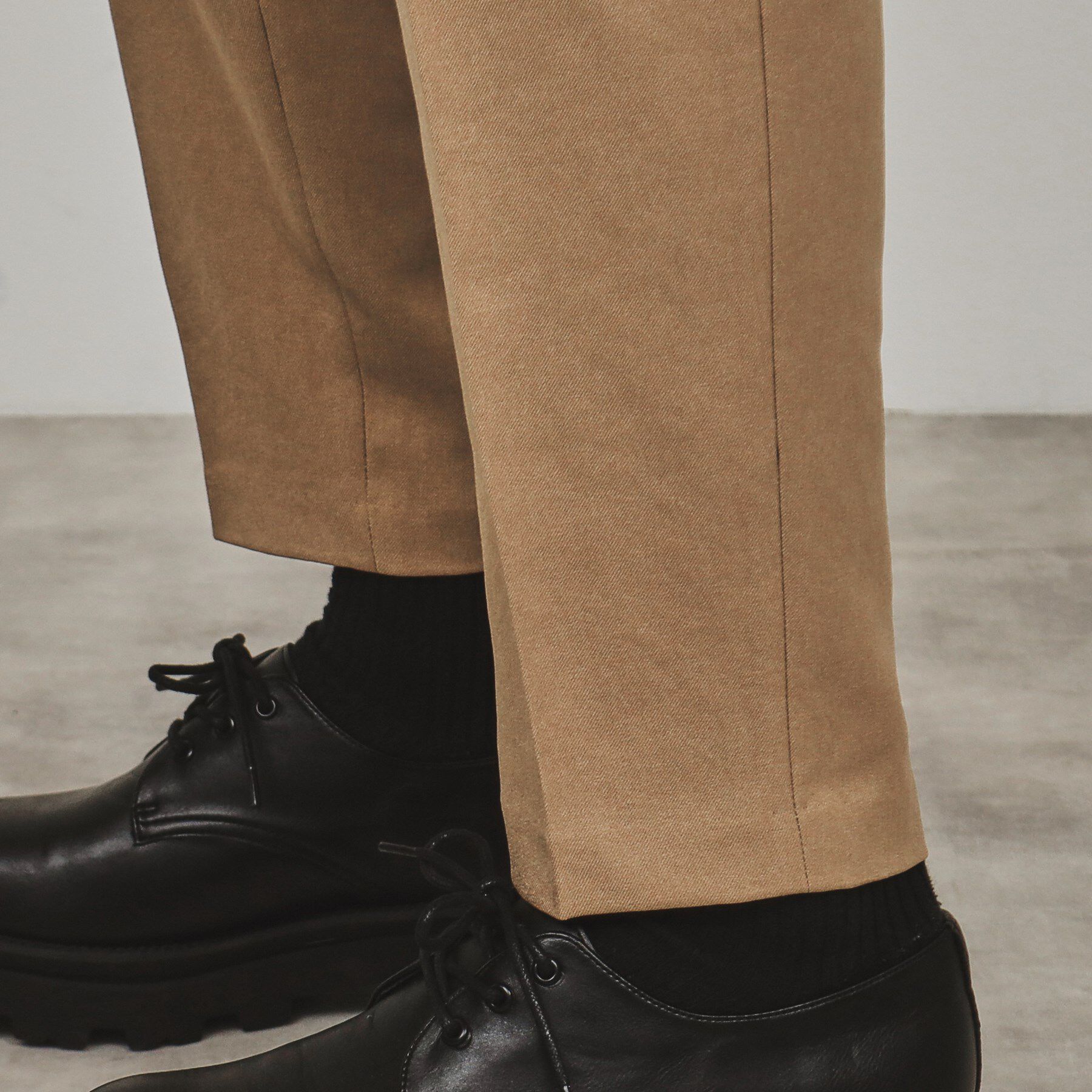 tk.TAKEO KIKUCHI「ポリツイルWテーパードパンツ」|その他|