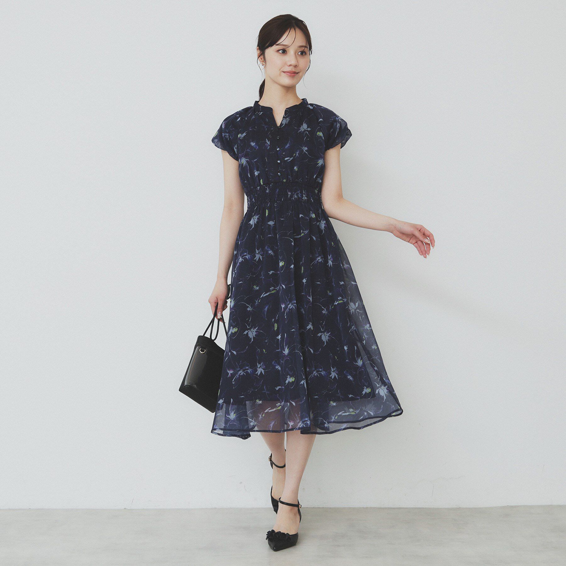 index「シアーフラワーワンピース【洗濯機洗い可】」|ワンピース|