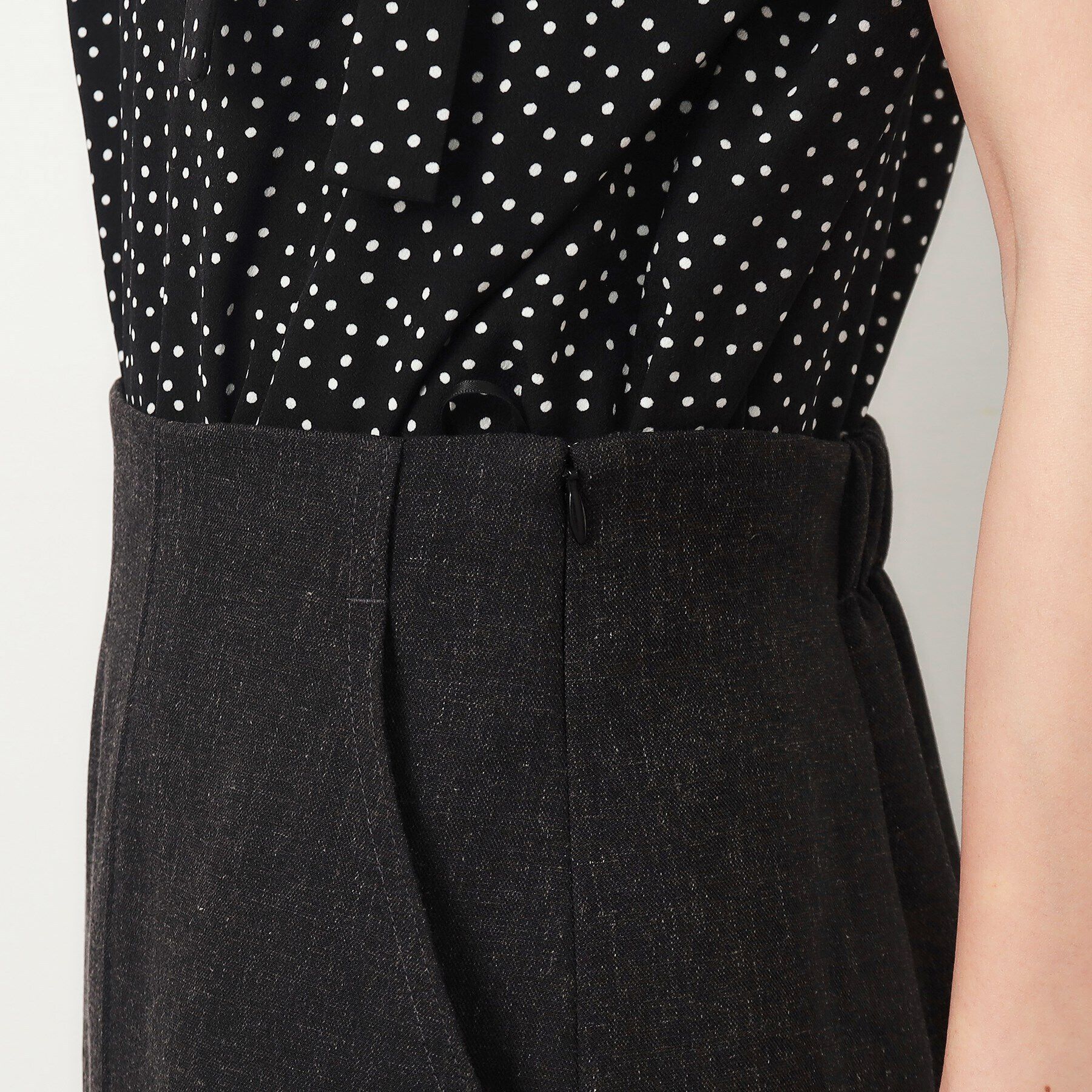 OPAQUE.CLIP「麻混ストレッチタイトスカート【洗濯機洗い可】」|スカート|