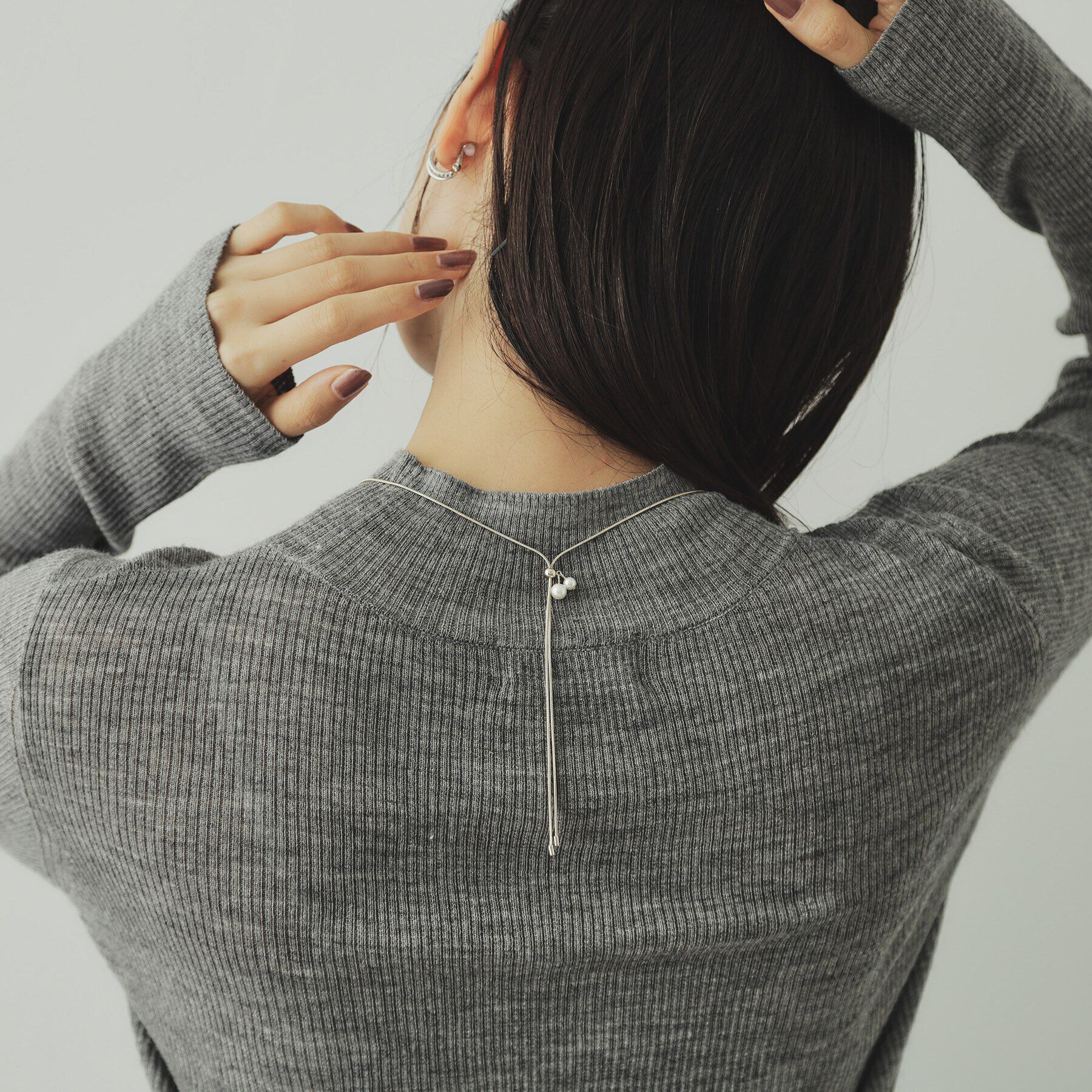 OPAQUE.CLIP「【前後2WAY】メタル&times;フェイクパールスライドネックレス」|ネックレス|