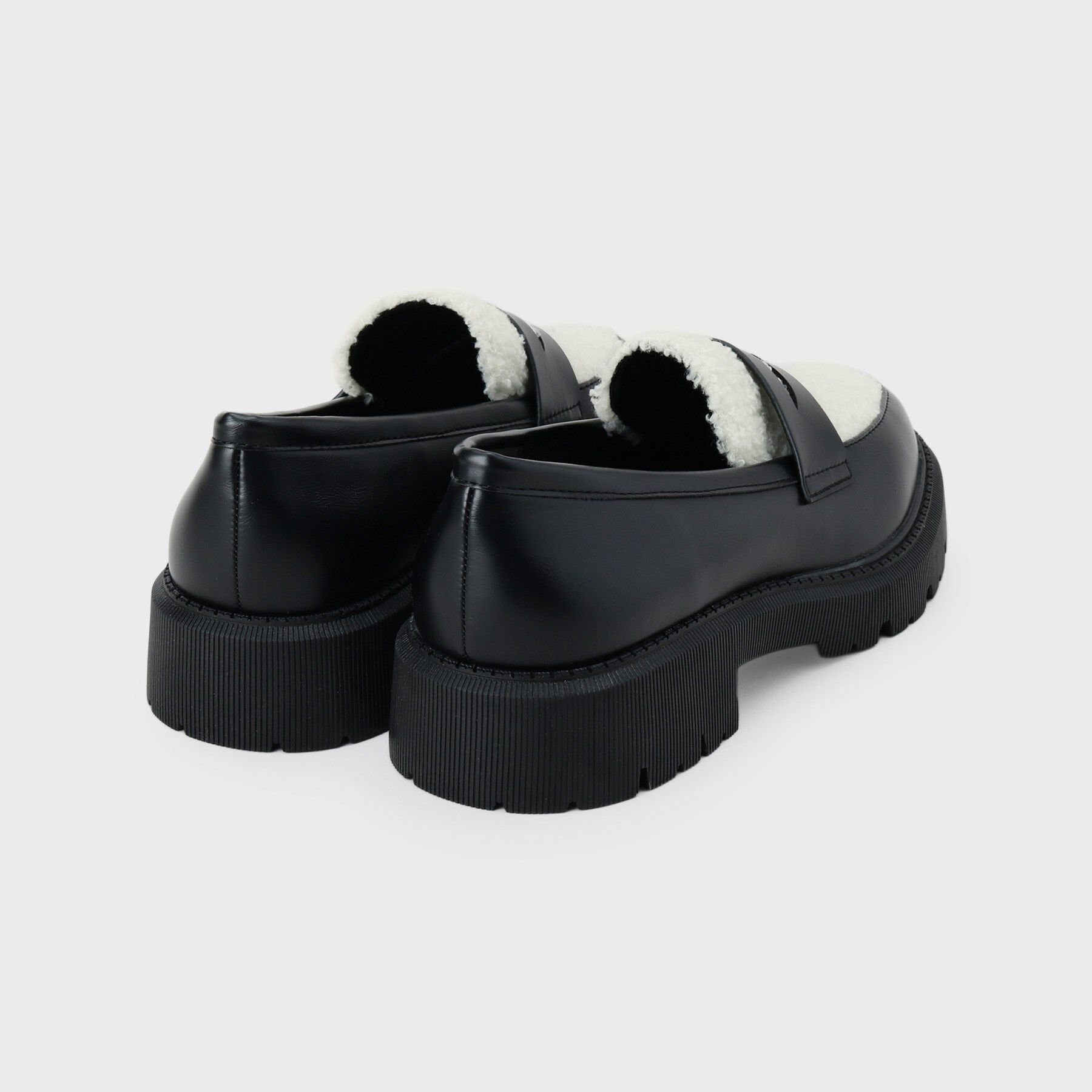 OPAQUE.CLIP「ボリュームソールコインローファーシューズ」|パンプス|