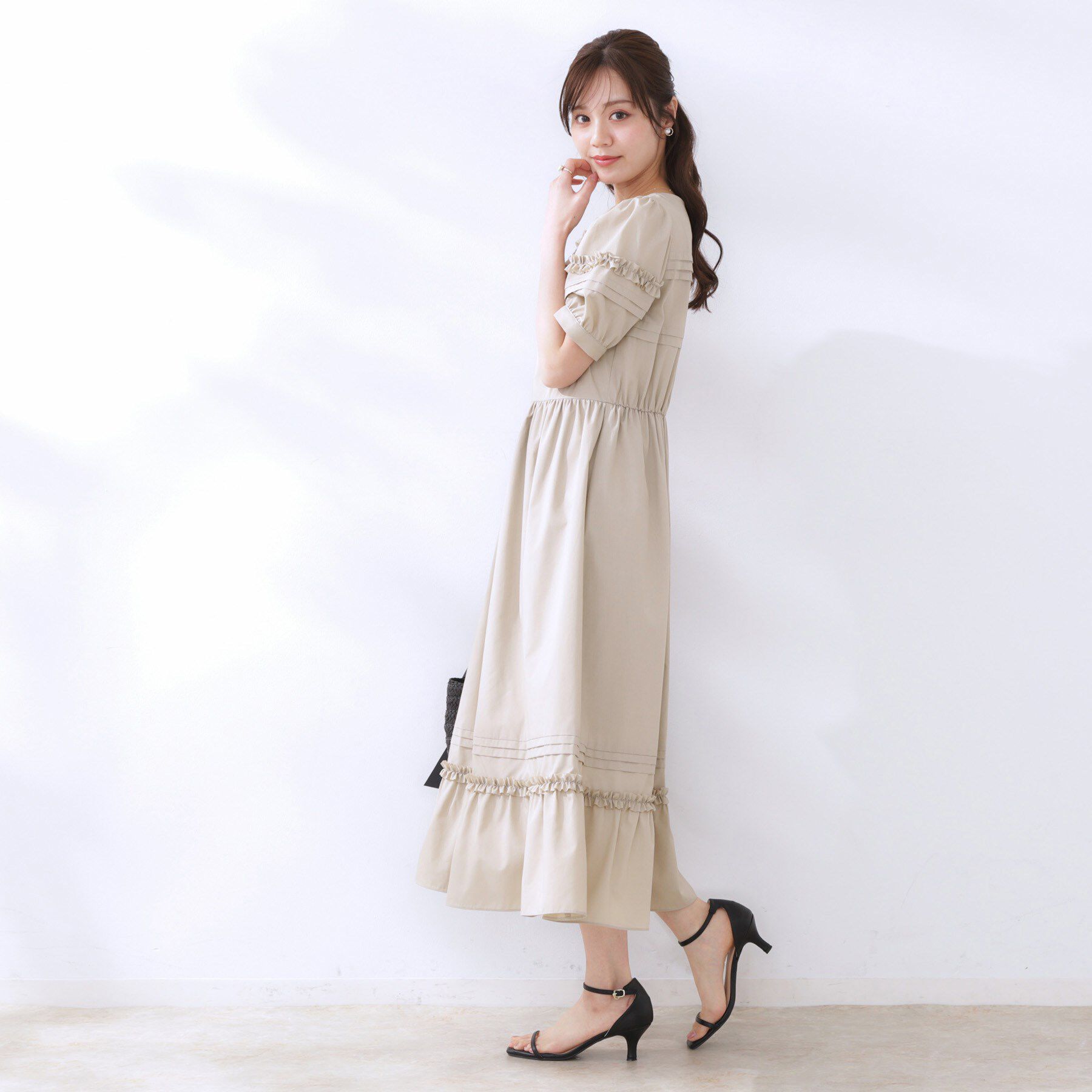 Couture broach「エシカルコットン タック＆フリルワンピース」|ワンピース|