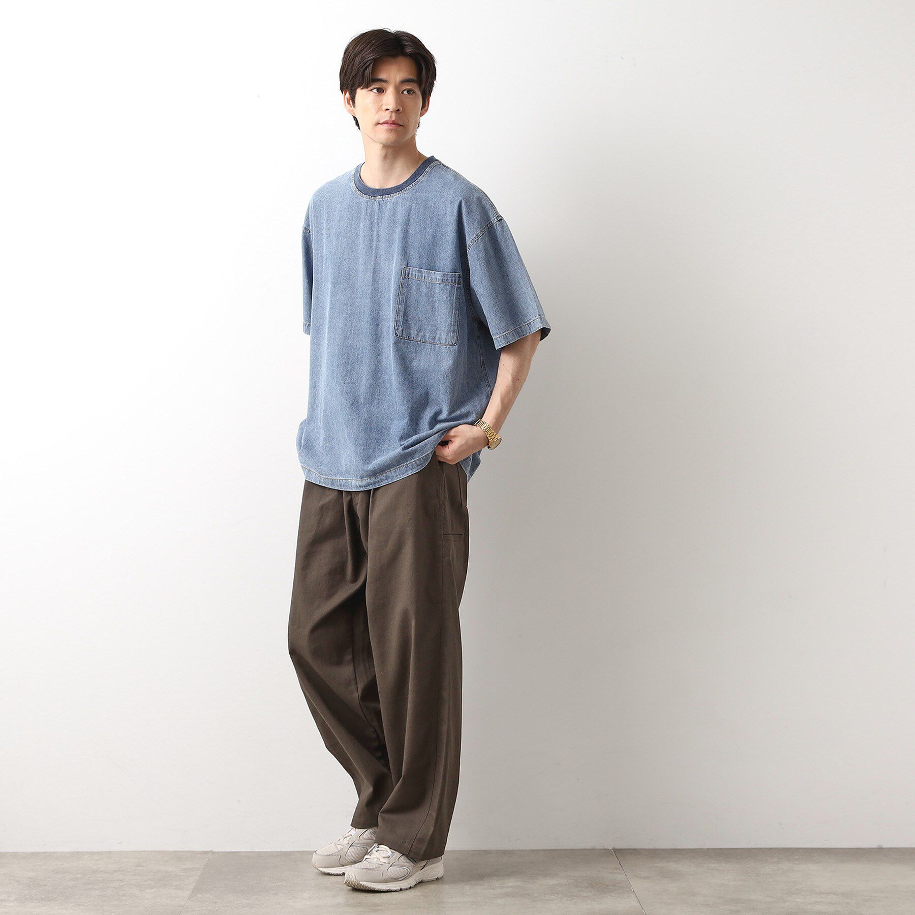 THE SHOP TK「ライトデニム半袖Tシャツ【洗濯機OK】」|Tシャツ・カットソー|