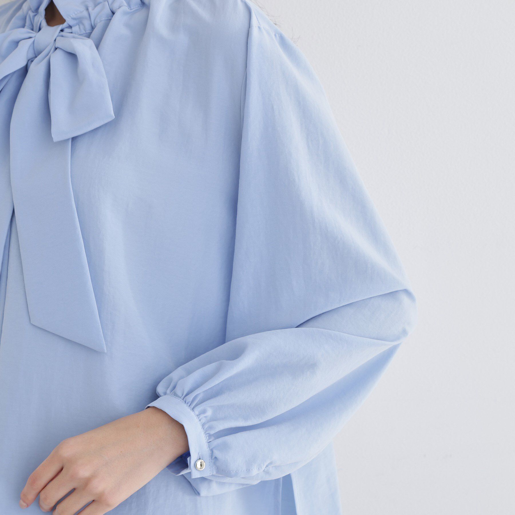 THE SHOP TK「【通勤・セレモニー】ギャザーリボンタイブラウス」|シャツ・ブラウス|