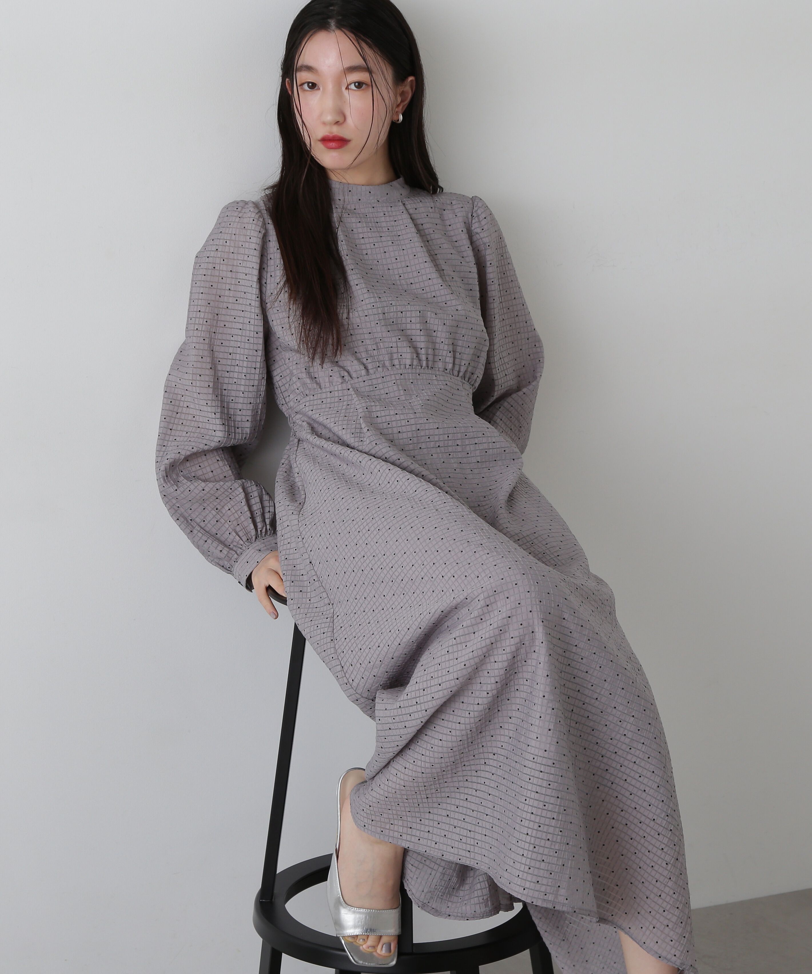 「透かしドットボリュームスリーブワンピース」|ワンピース|グレー2