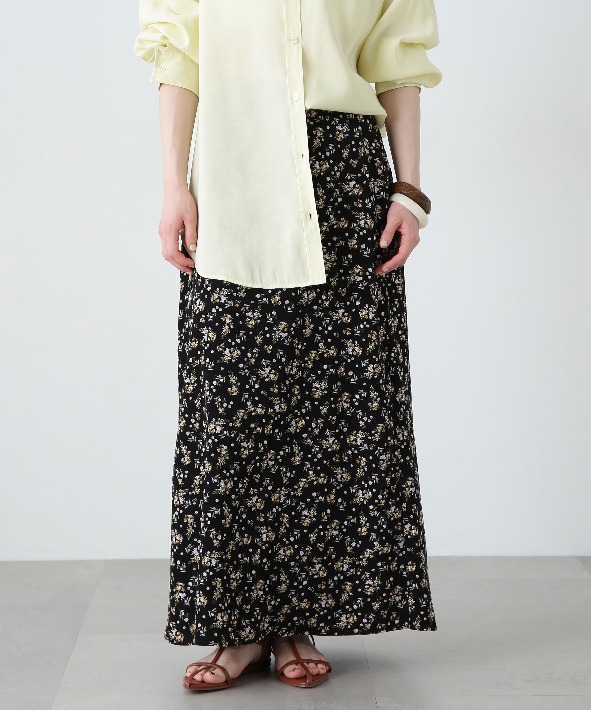  「小花柄スカート」|スカート|ブラック2