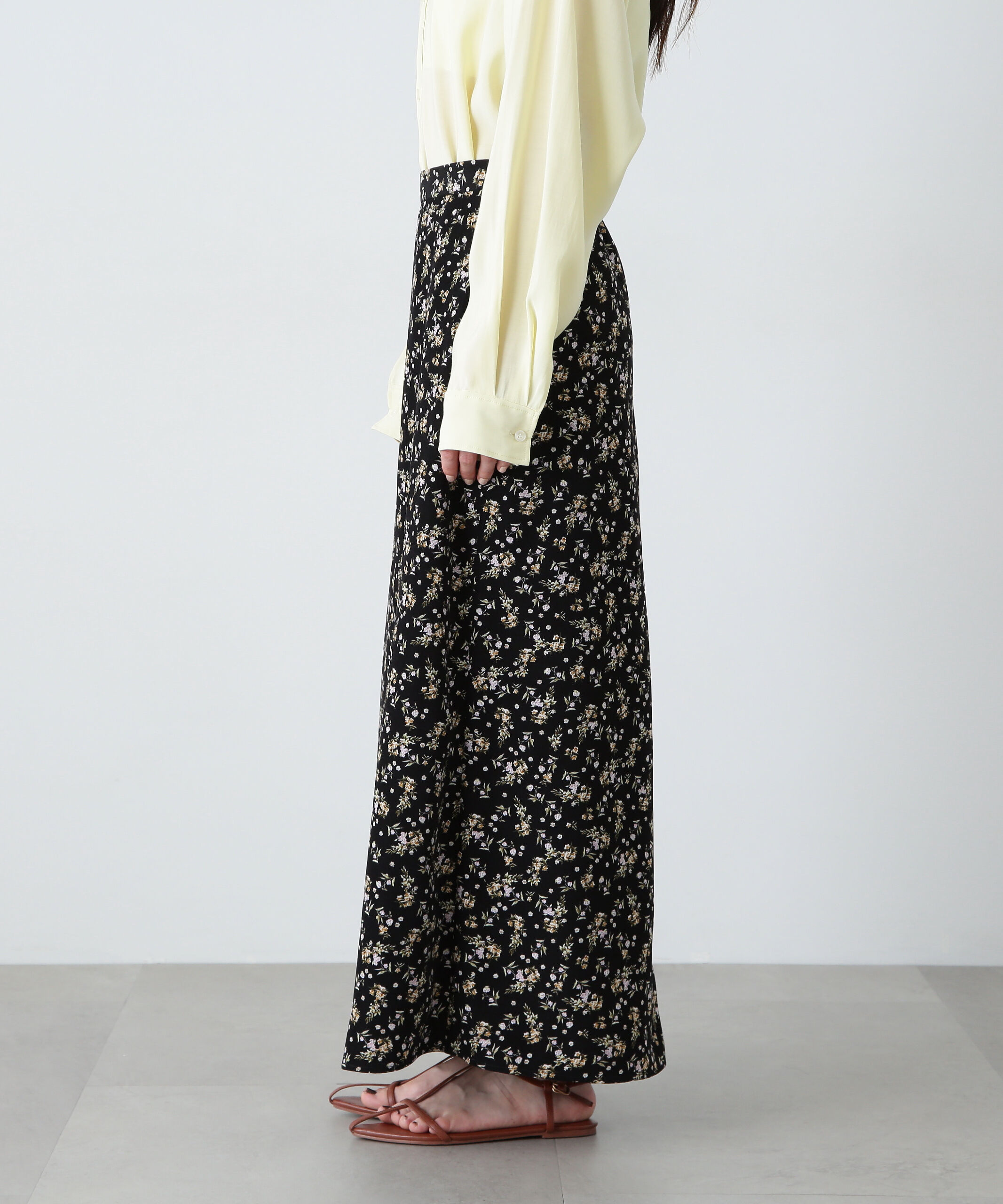  「小花柄スカート」|スカート|