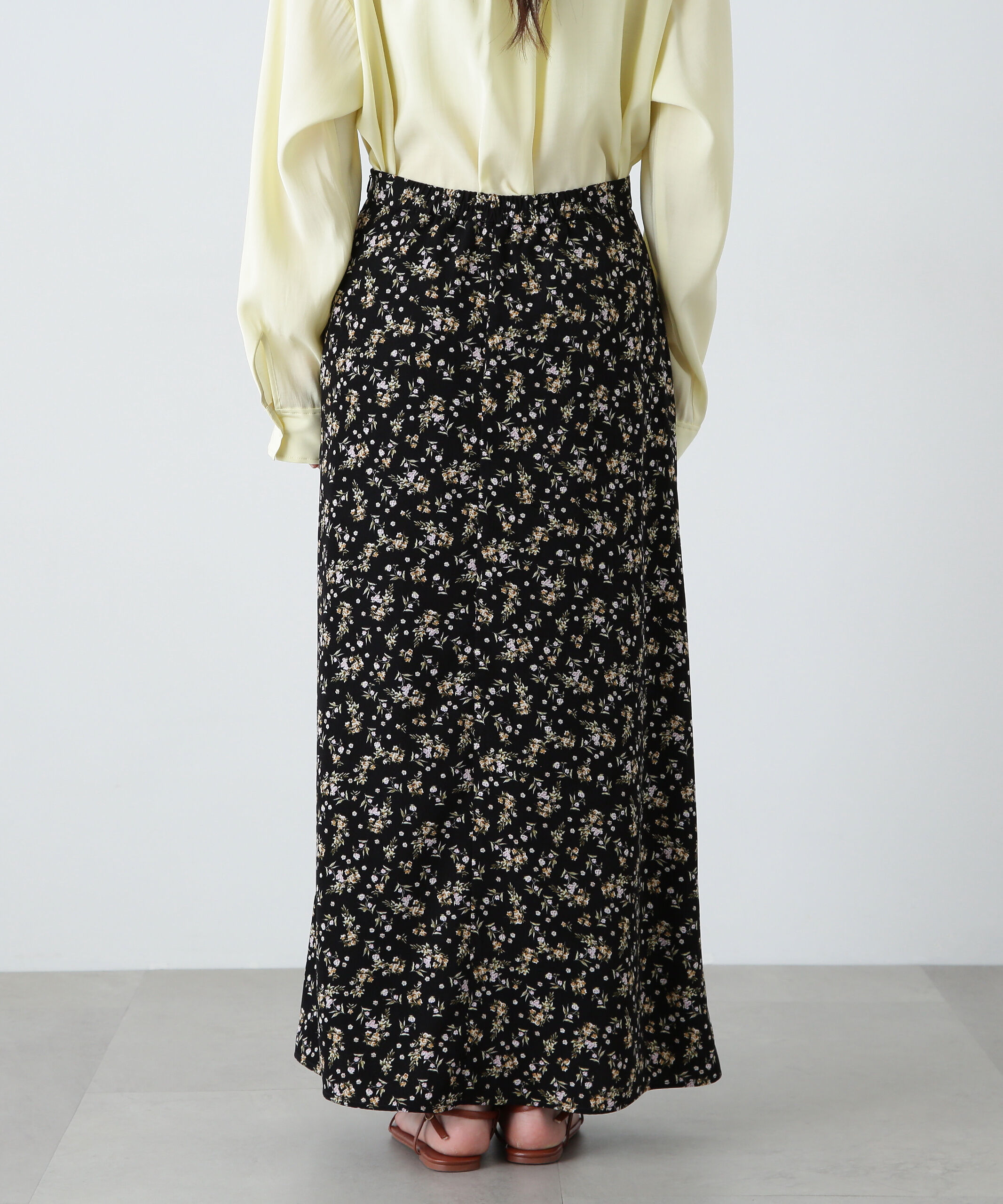  「小花柄スカート」|スカート|