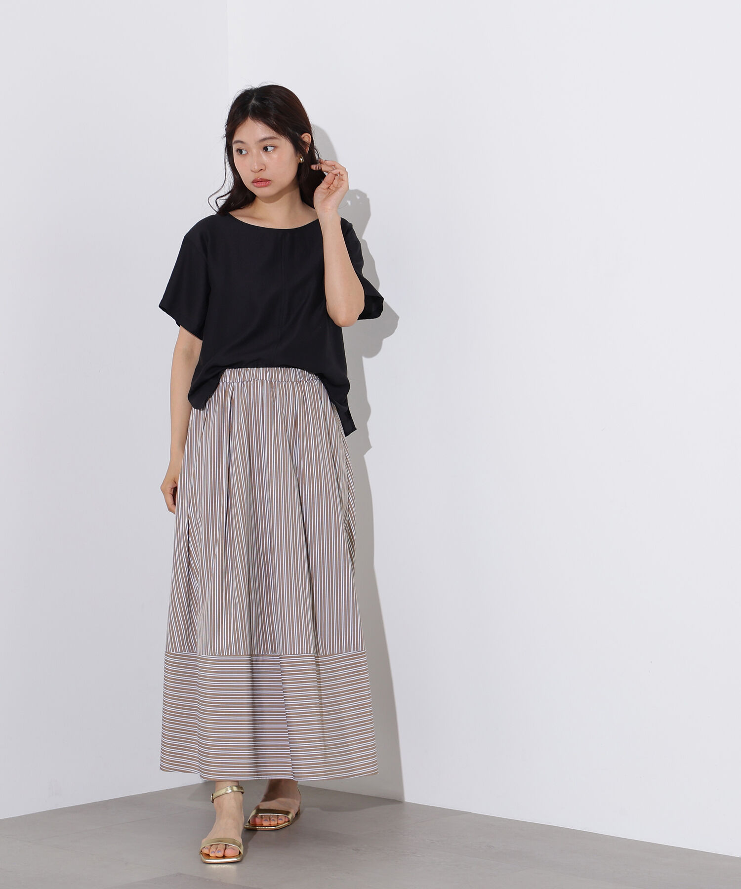  「バックオープンTブラウス」|シャツ・ブラウス|