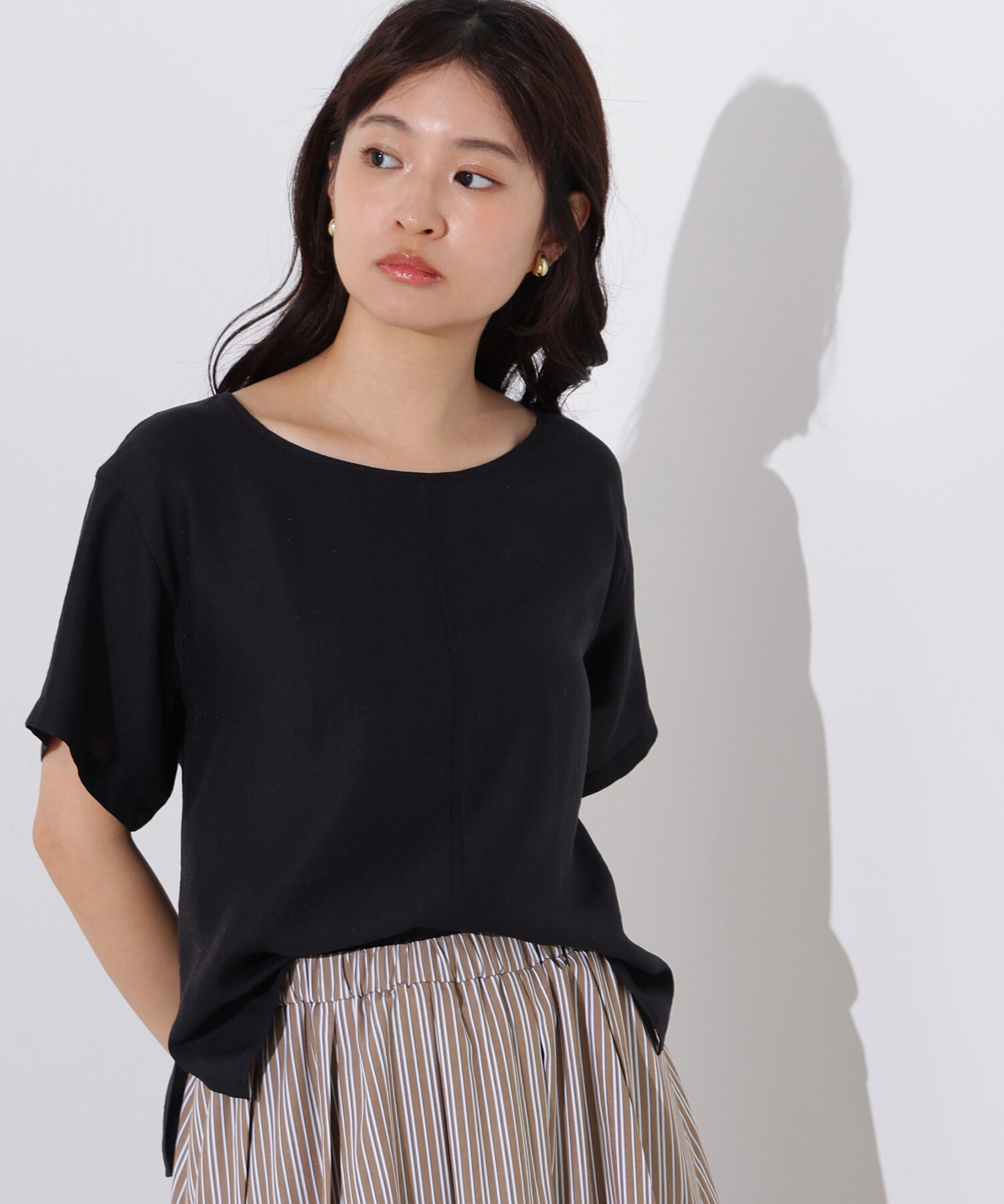  「バックオープンTブラウス」|シャツ・ブラウス|