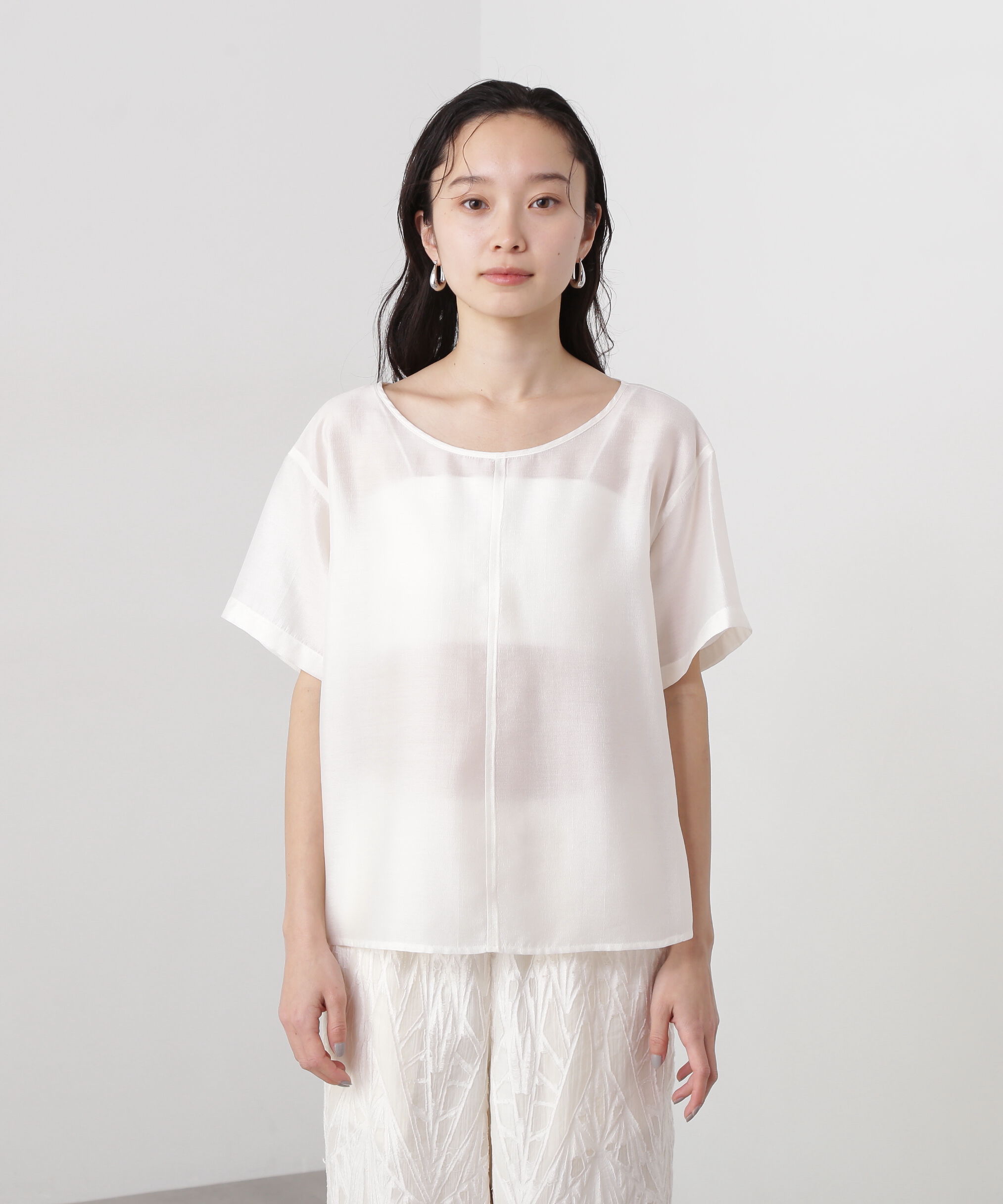  「バックオープンTブラウス」|シャツ・ブラウス|