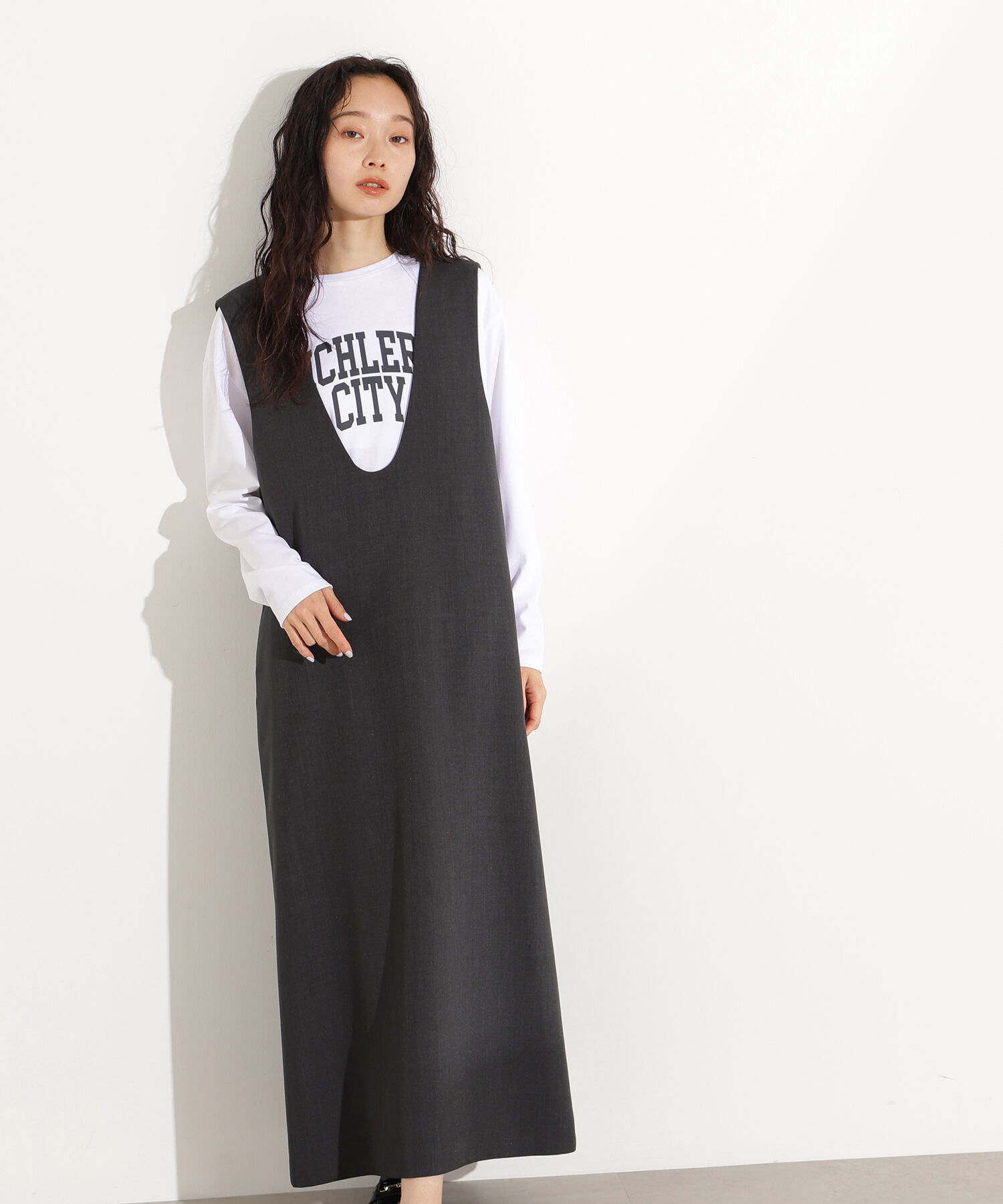  「Uネックナロージャンスカ」|ワンピース|チャコール1