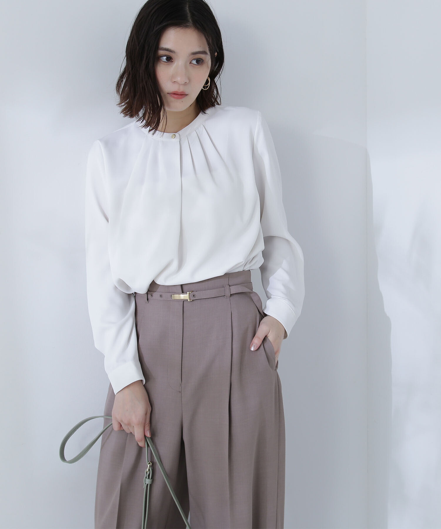  「フロントタックブラウス」|シャツ・ブラウス|