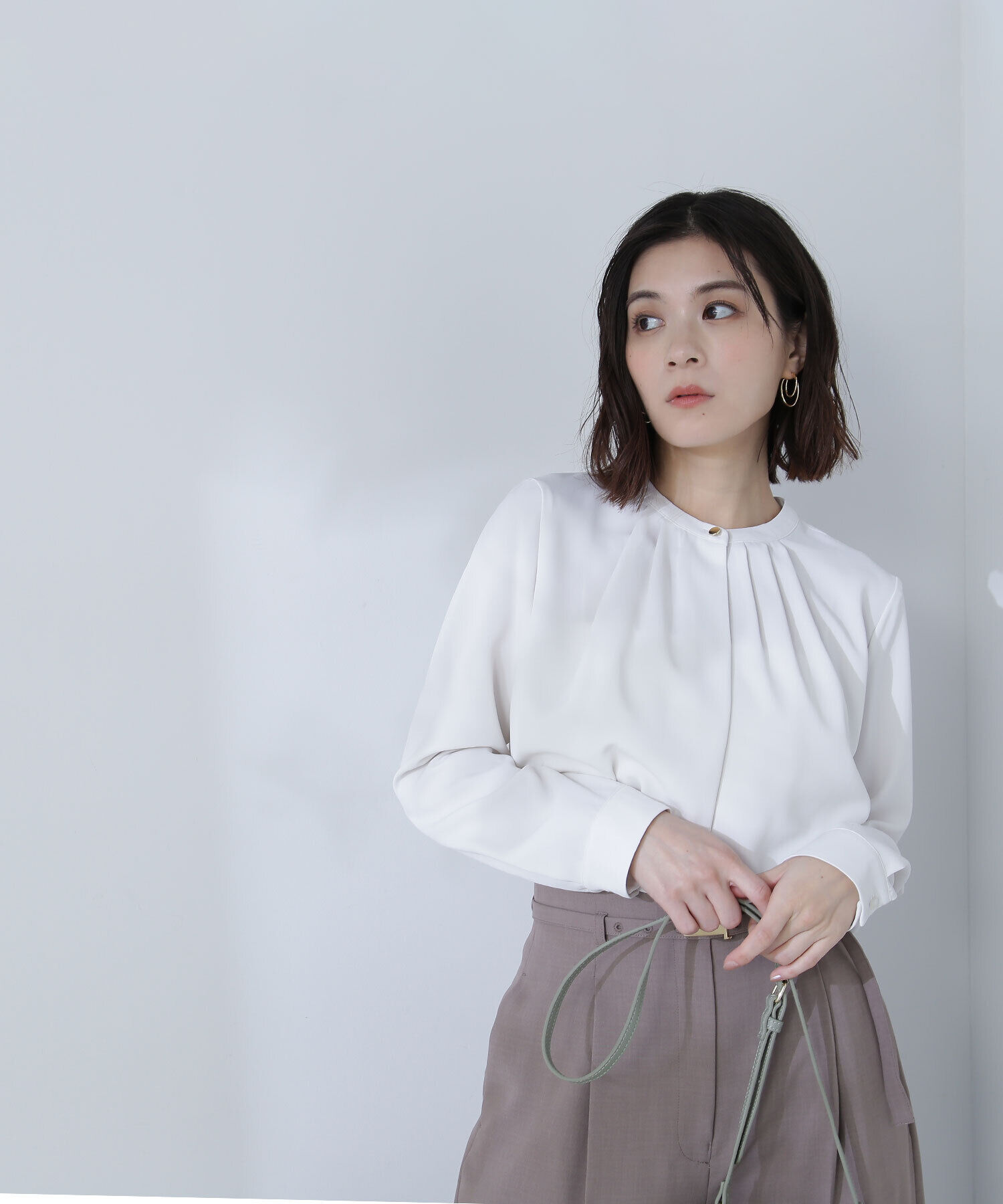  「フロントタックブラウス」|シャツ・ブラウス|