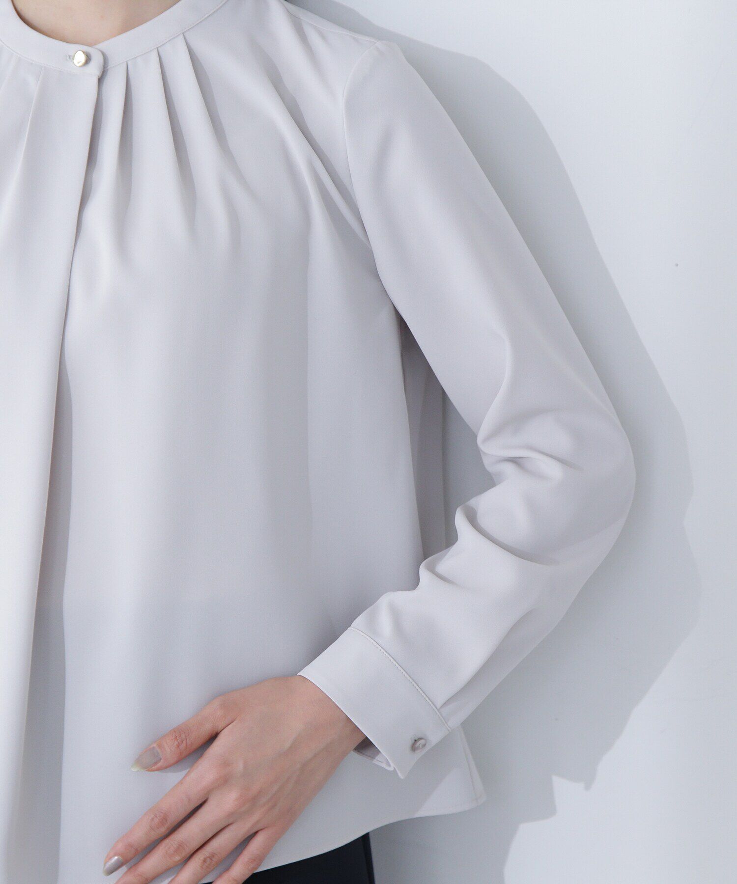  「フロントタックブラウス」|シャツ・ブラウス|