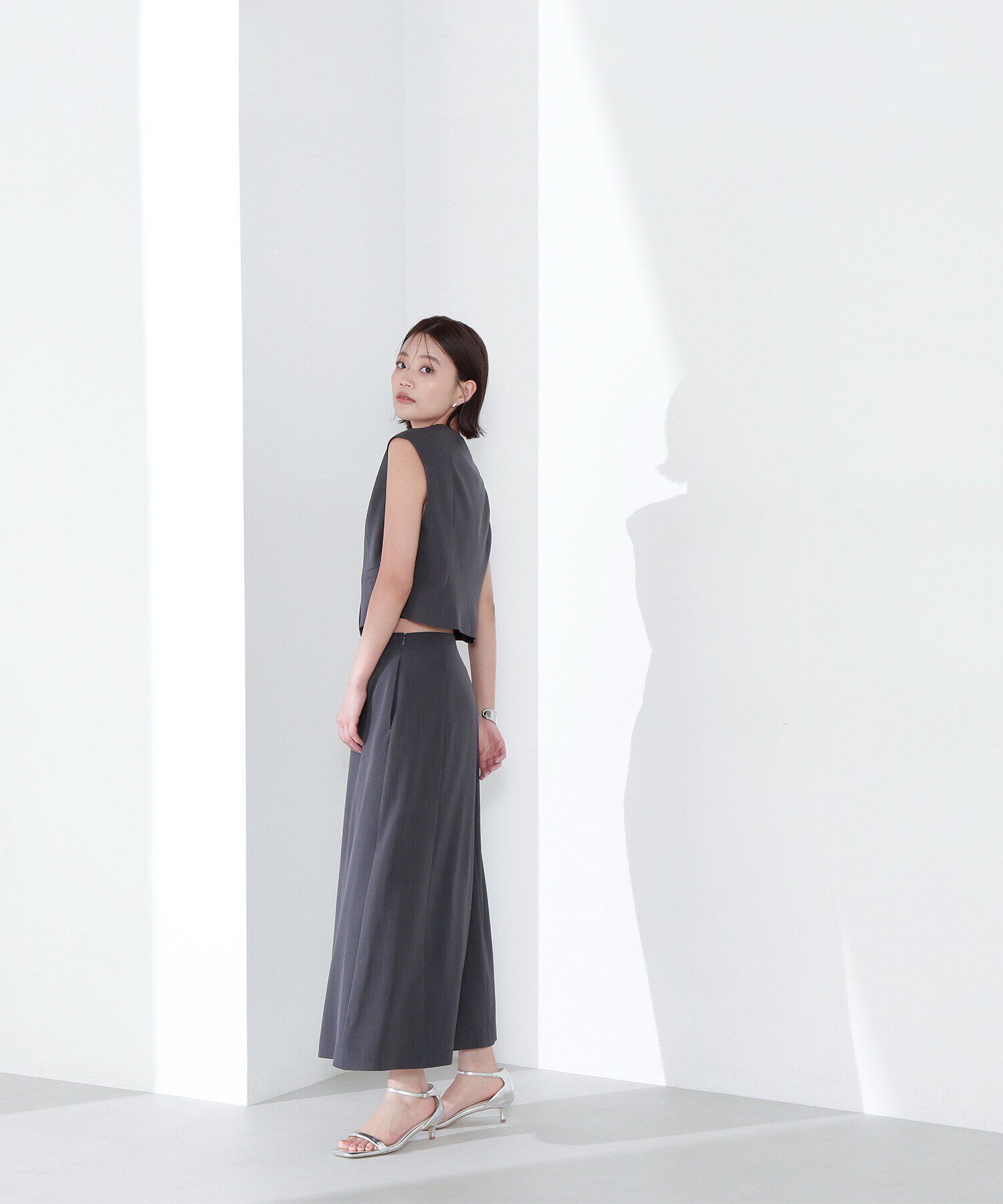  「クロップドベスト＆Aラインスカート」|ワンピース|