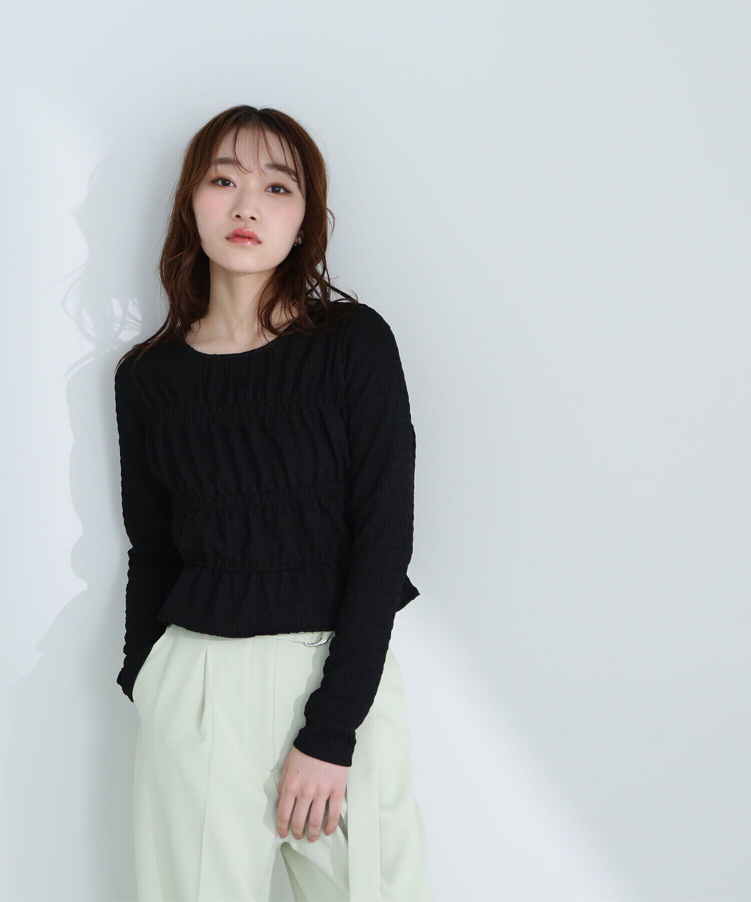  「シャーリングペプラムトップス」|Tシャツ・カットソー|クロ