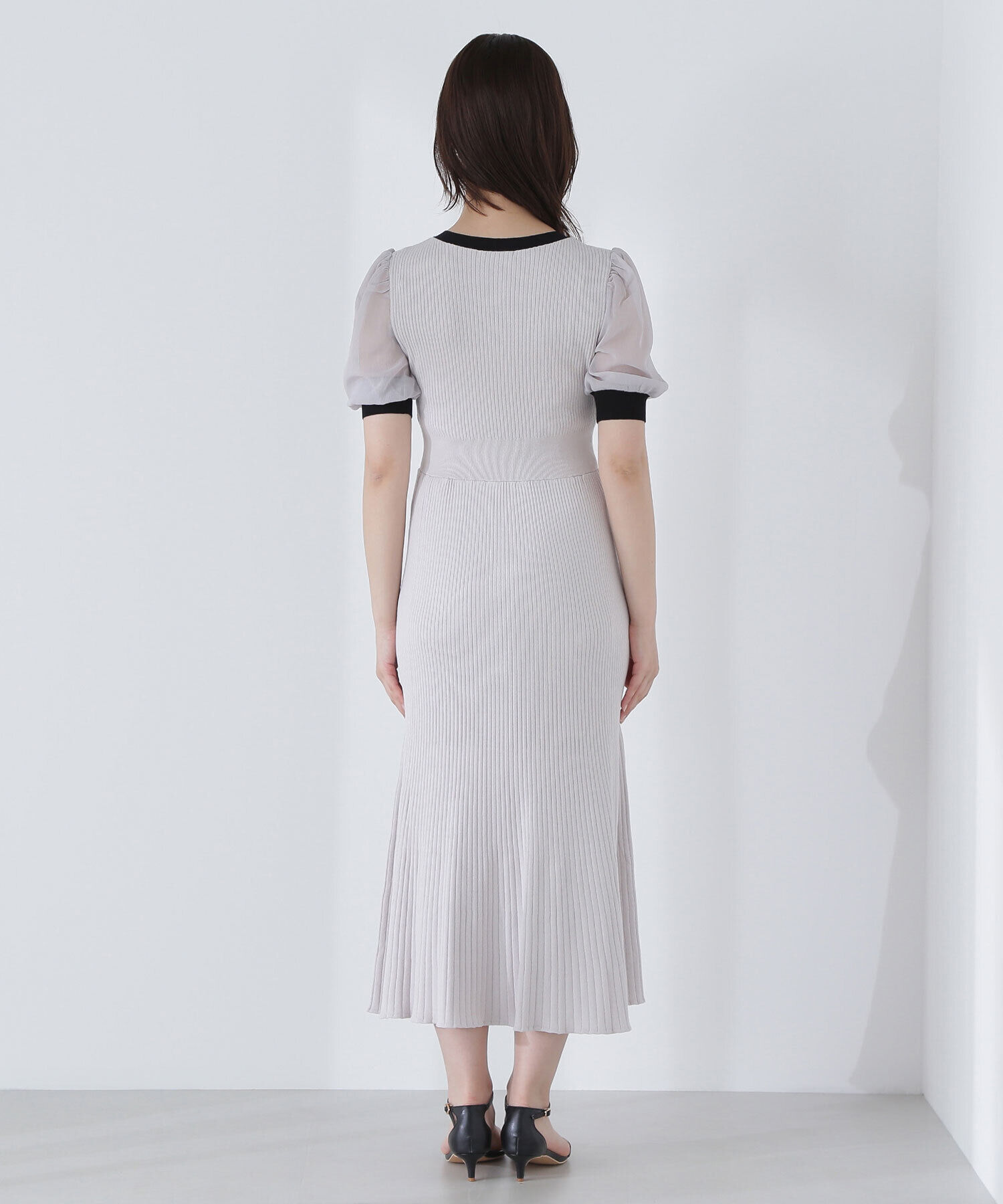  「シアースリーブバイカラーニットワンピース」|ワンピース|