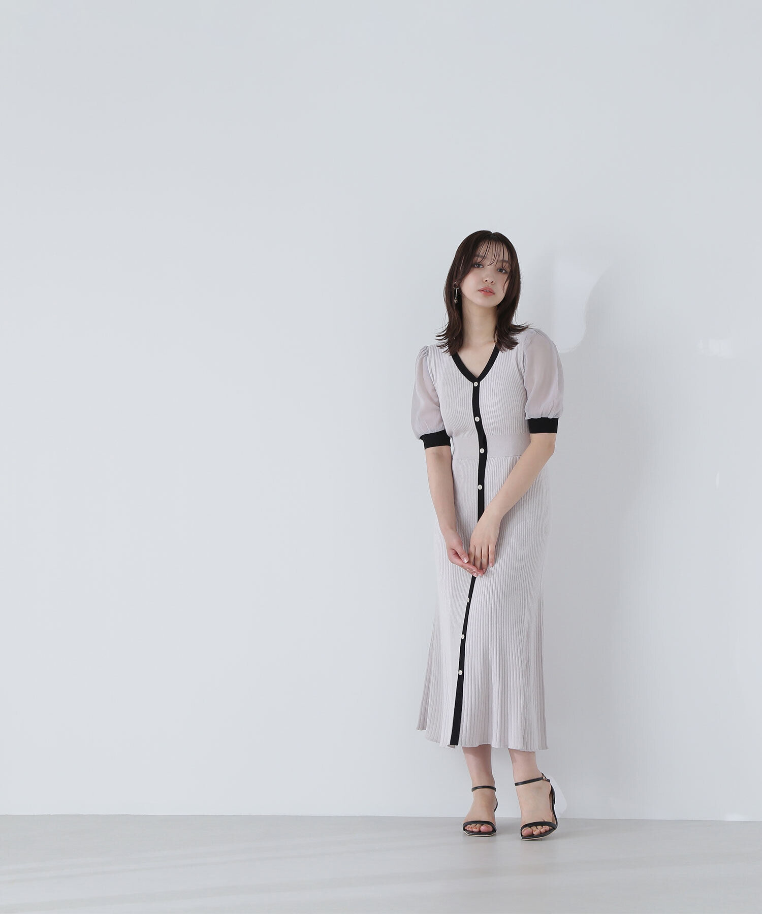  「シアースリーブバイカラーニットワンピース」|ワンピース|