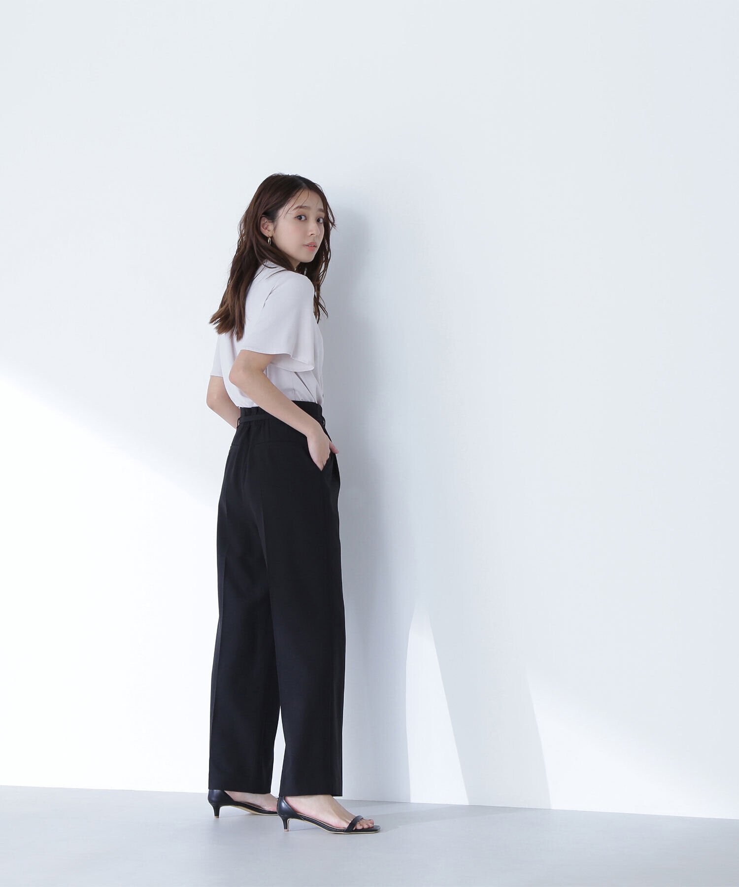  「メタルバックルベルテッドワイドパンツ」|その他|