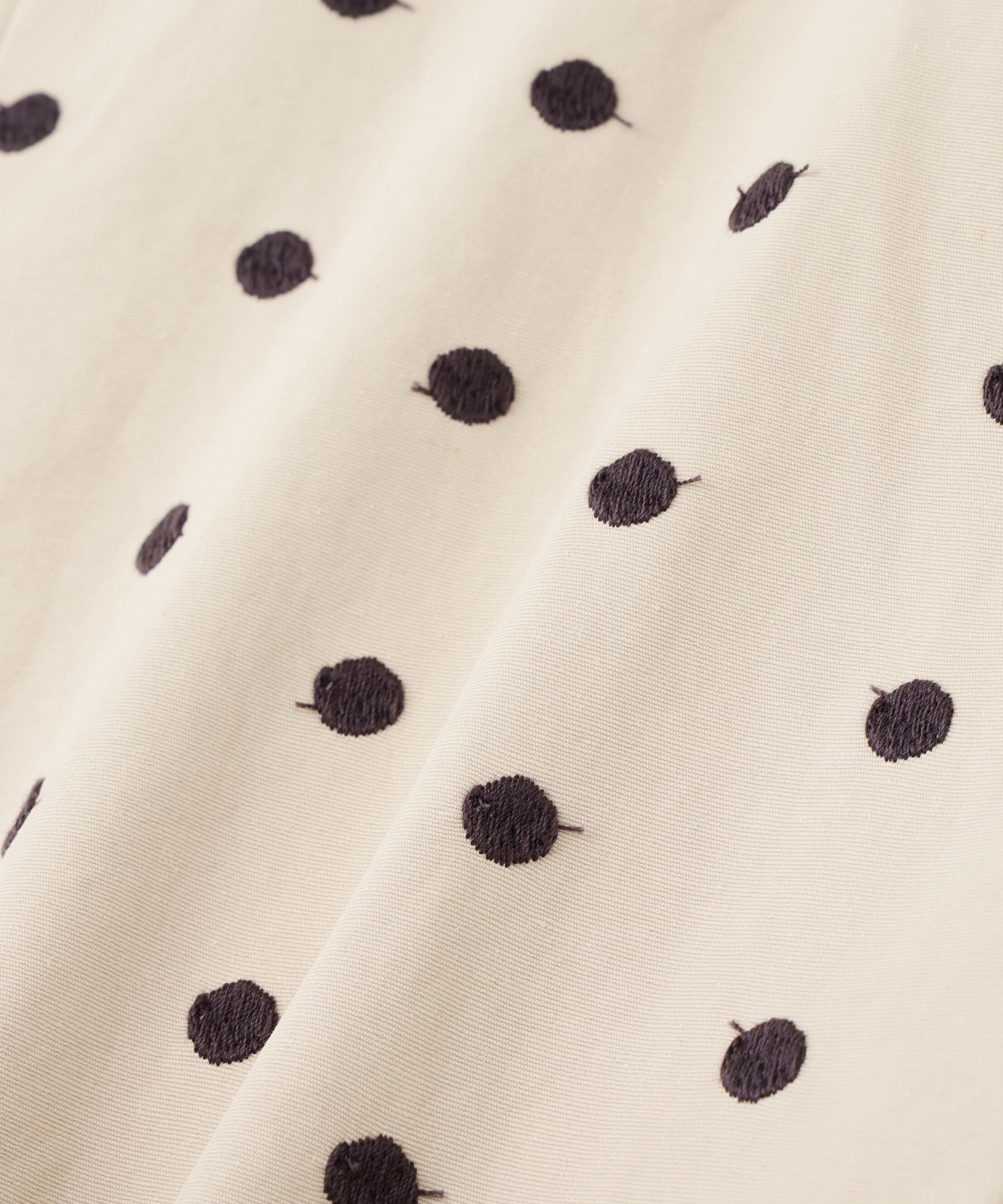  「ドット刺繍タフタワンピース」|ワンピース|