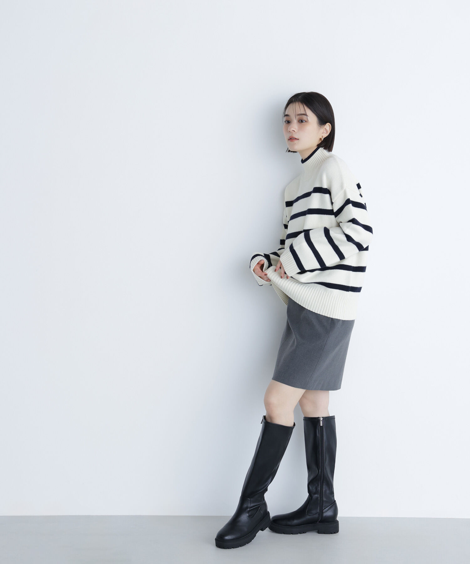  「バックボタンタートルニット」|ニット・セーター|