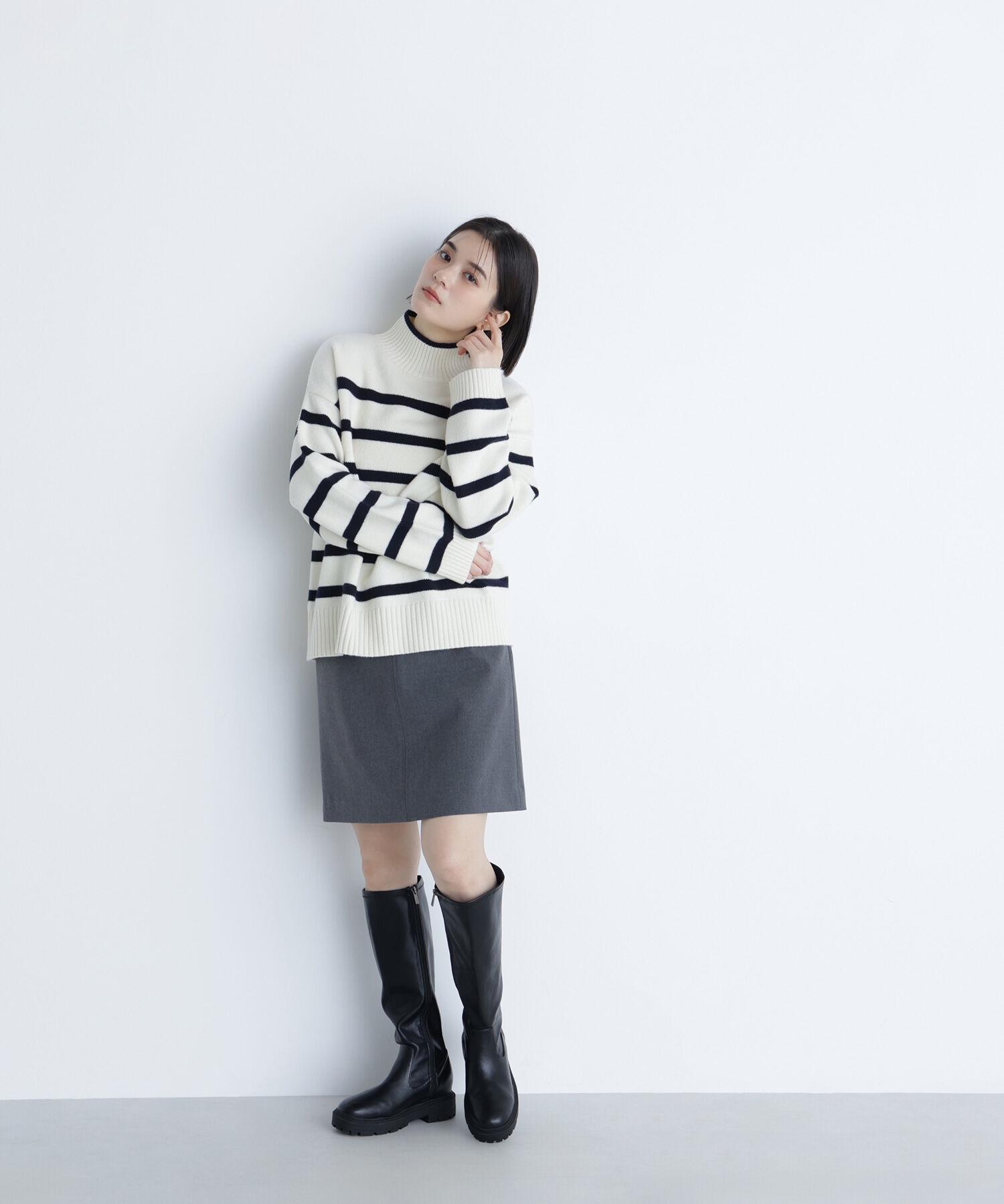  「バックボタンタートルニット」|ニット・セーター|