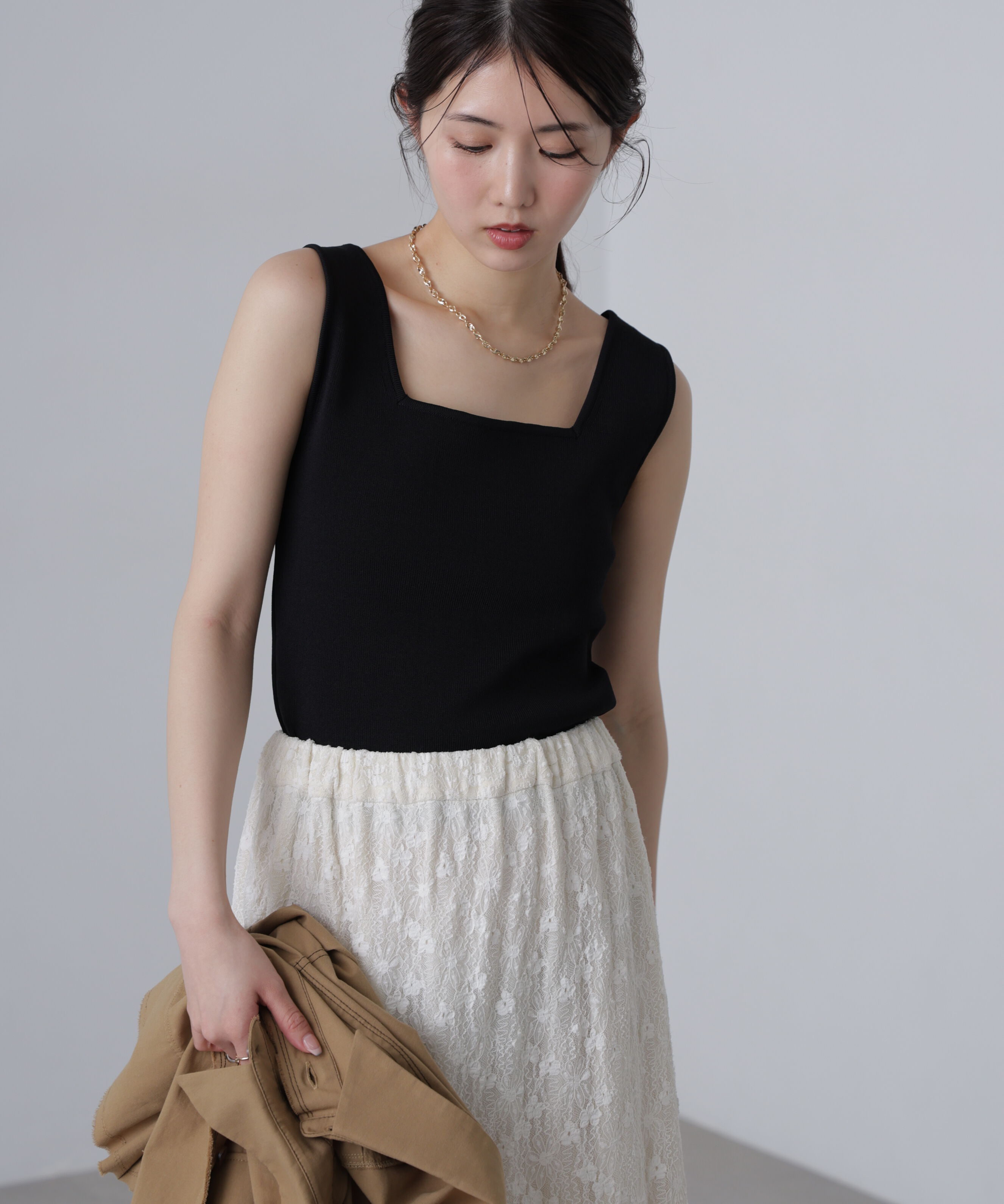  「〈洗える〉マシンウォッシャブル総針スクエアネックタンクニット」|ニット・セーター|ブラック