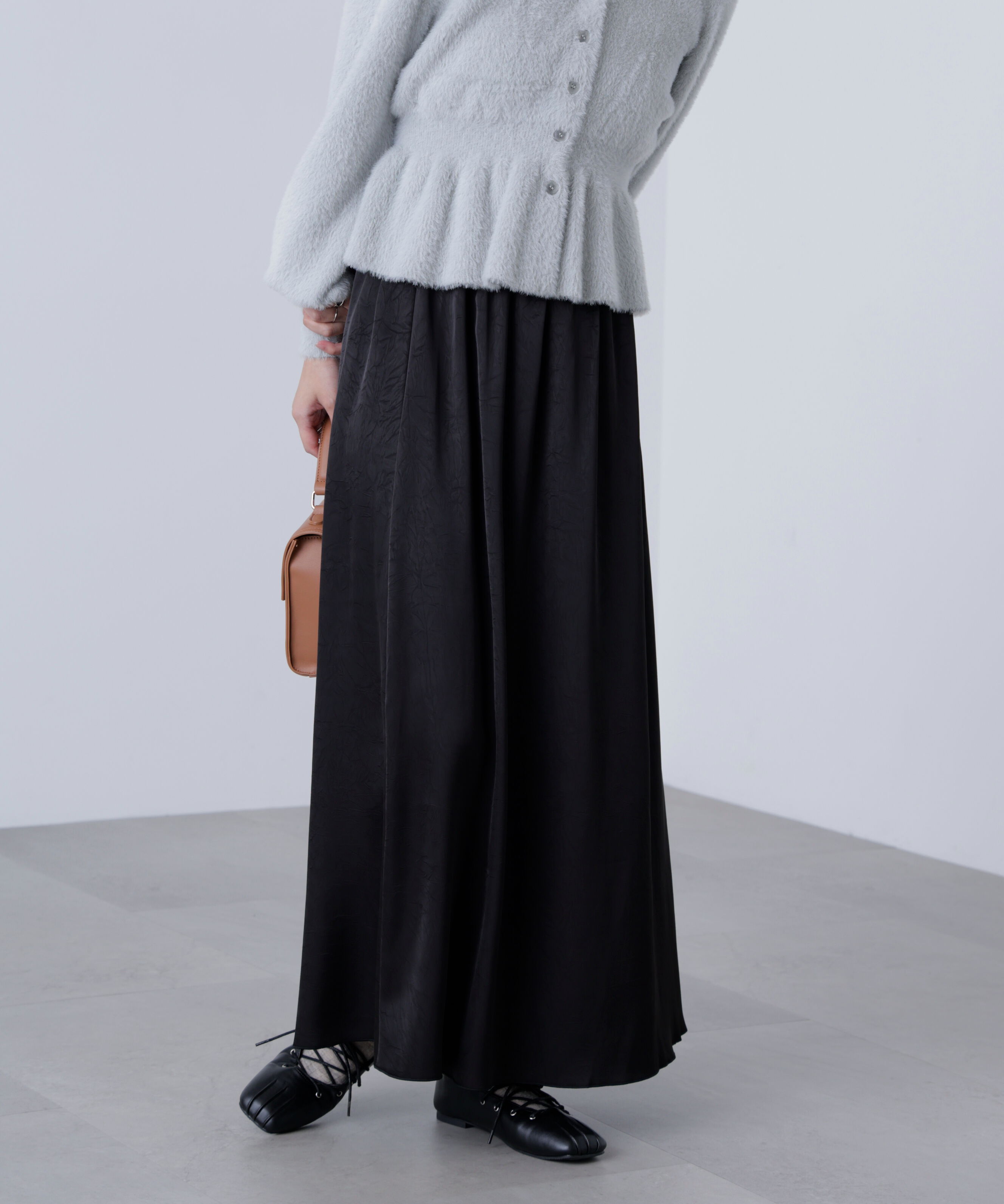  「サテンナローロングスカート」|スカート|