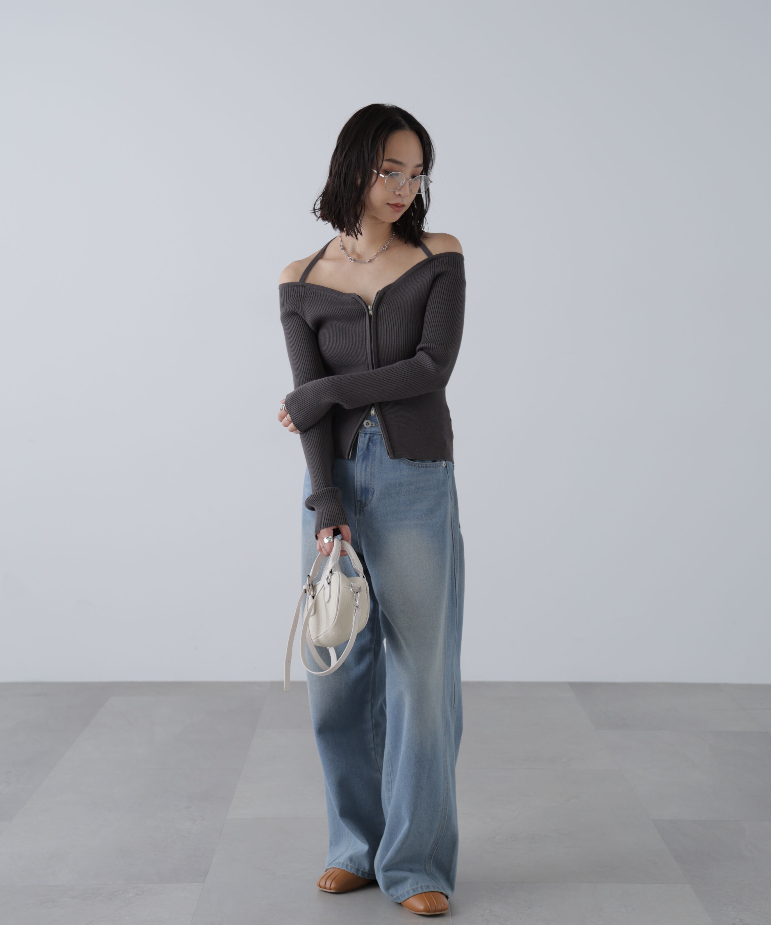  「ジップアップオフショルダーリブニット」|ニット・セーター|