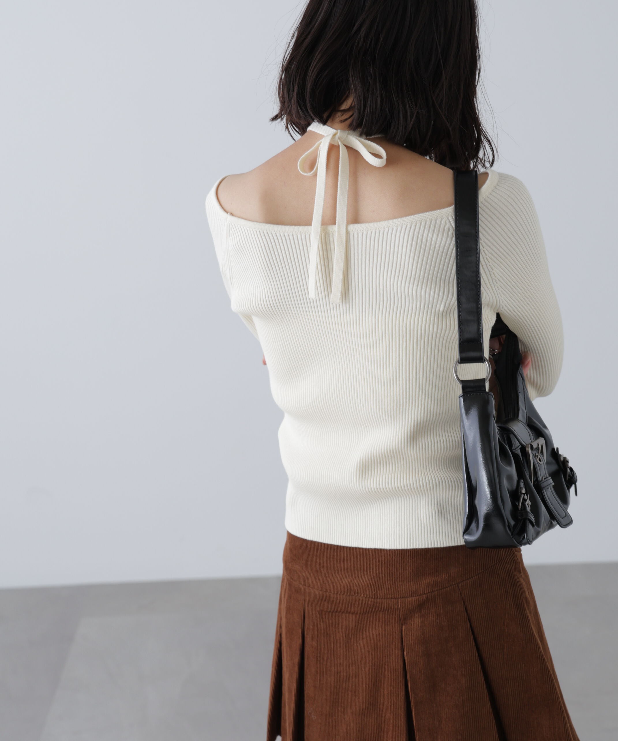  「ジップアップオフショルダーリブニット」|ニット・セーター|