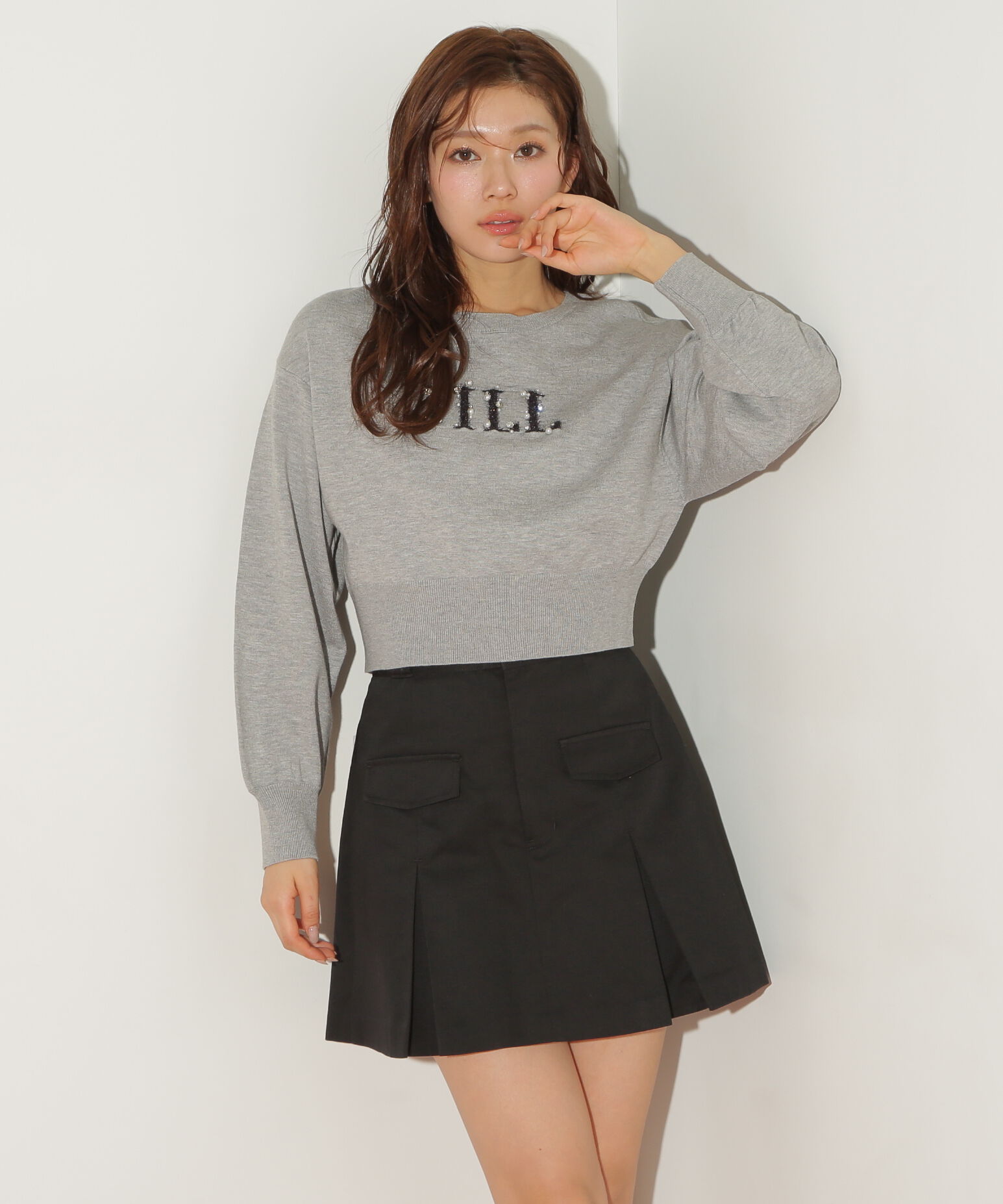  「ファンシーヤーンビジューロゴニット」|ニット・セーター|