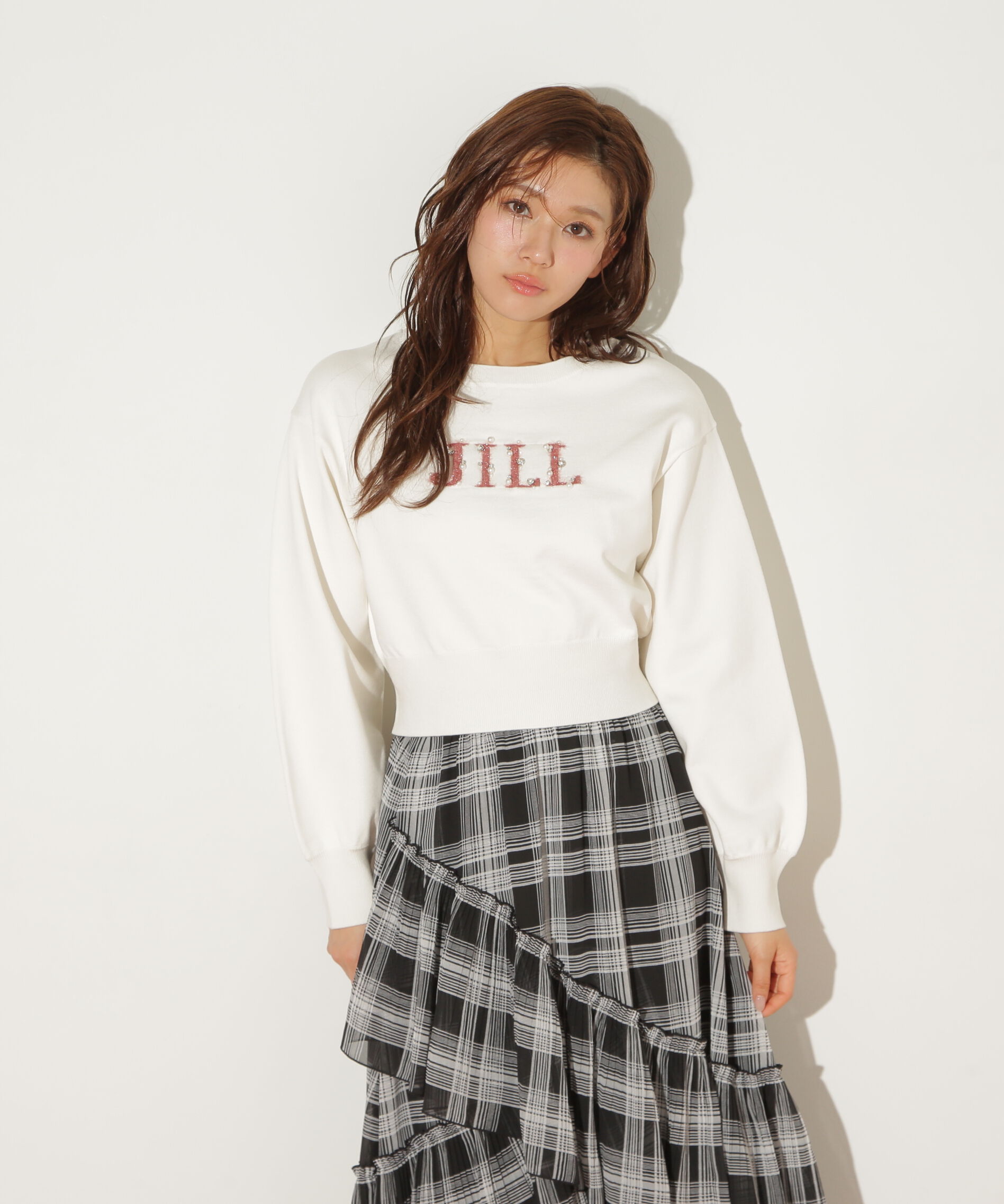  「ファンシーヤーンビジューロゴニット」|ニット・セーター|