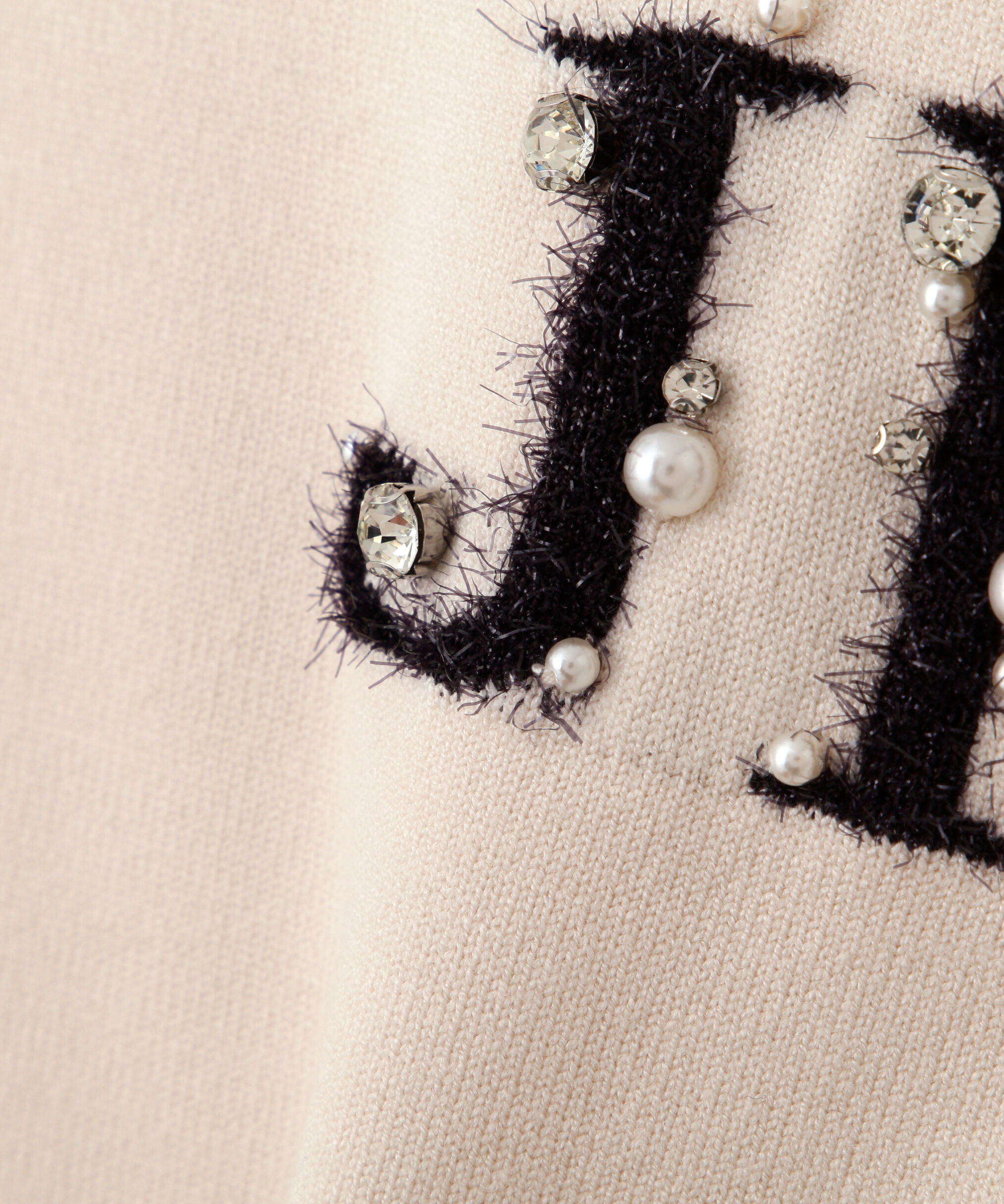  「ファンシーヤーンビジューロゴニット」|ニット・セーター|