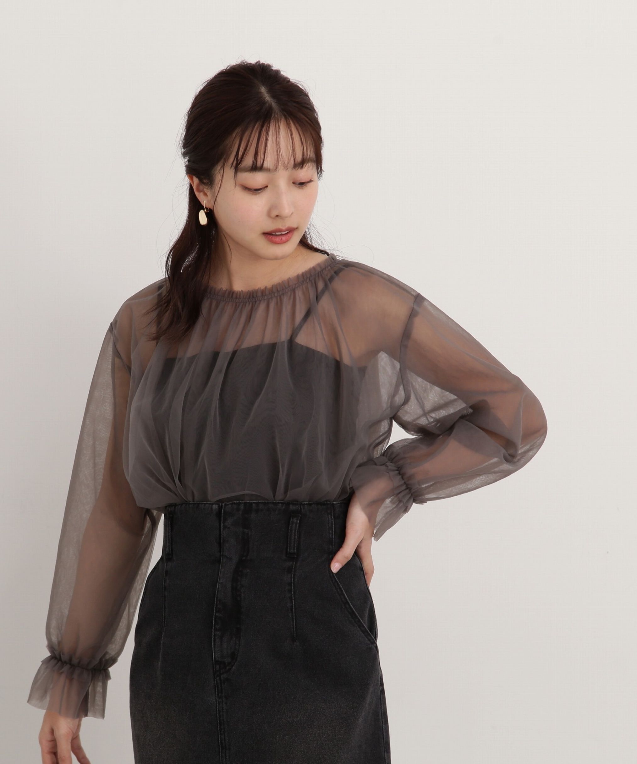 PROPORTION BODY DRESSING「シアーチュールブラウス」|シャツ・ブラウス|チャコール2