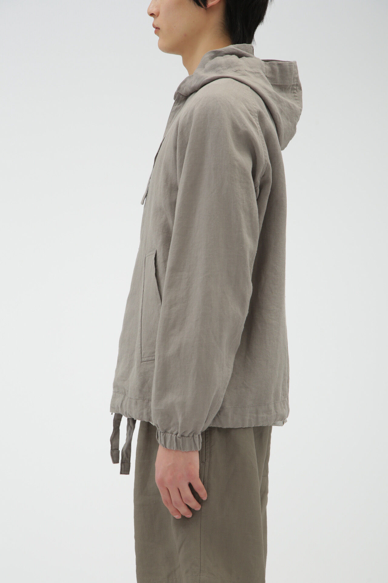 MARGARET HOWELL「LINEN PLAINWEAVE」|ブルゾン・スタジャン|