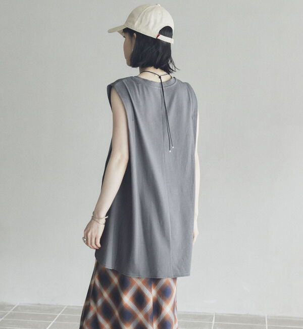 Doux archives「タックデザインノースリプルオーバー」|タンクトップ|