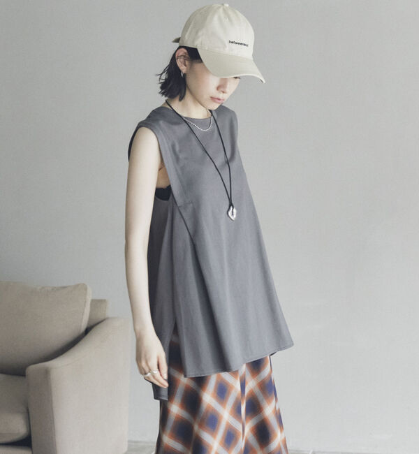 Doux archives「タックデザインノースリプルオーバー」|タンクトップ|