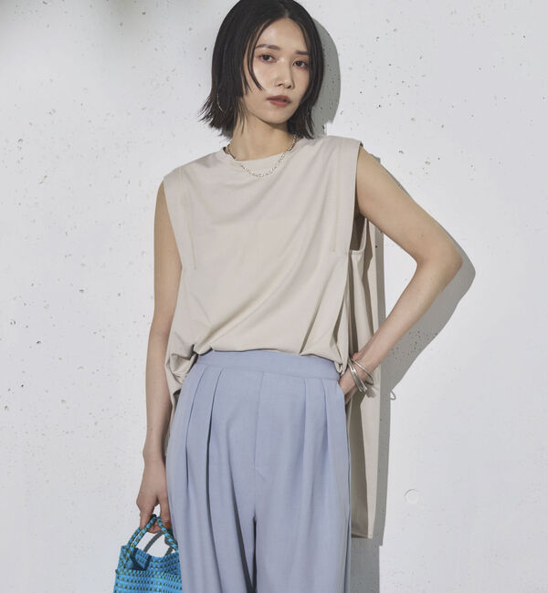 Doux archives「タックデザインノースリプルオーバー」|タンクトップ|IVORY