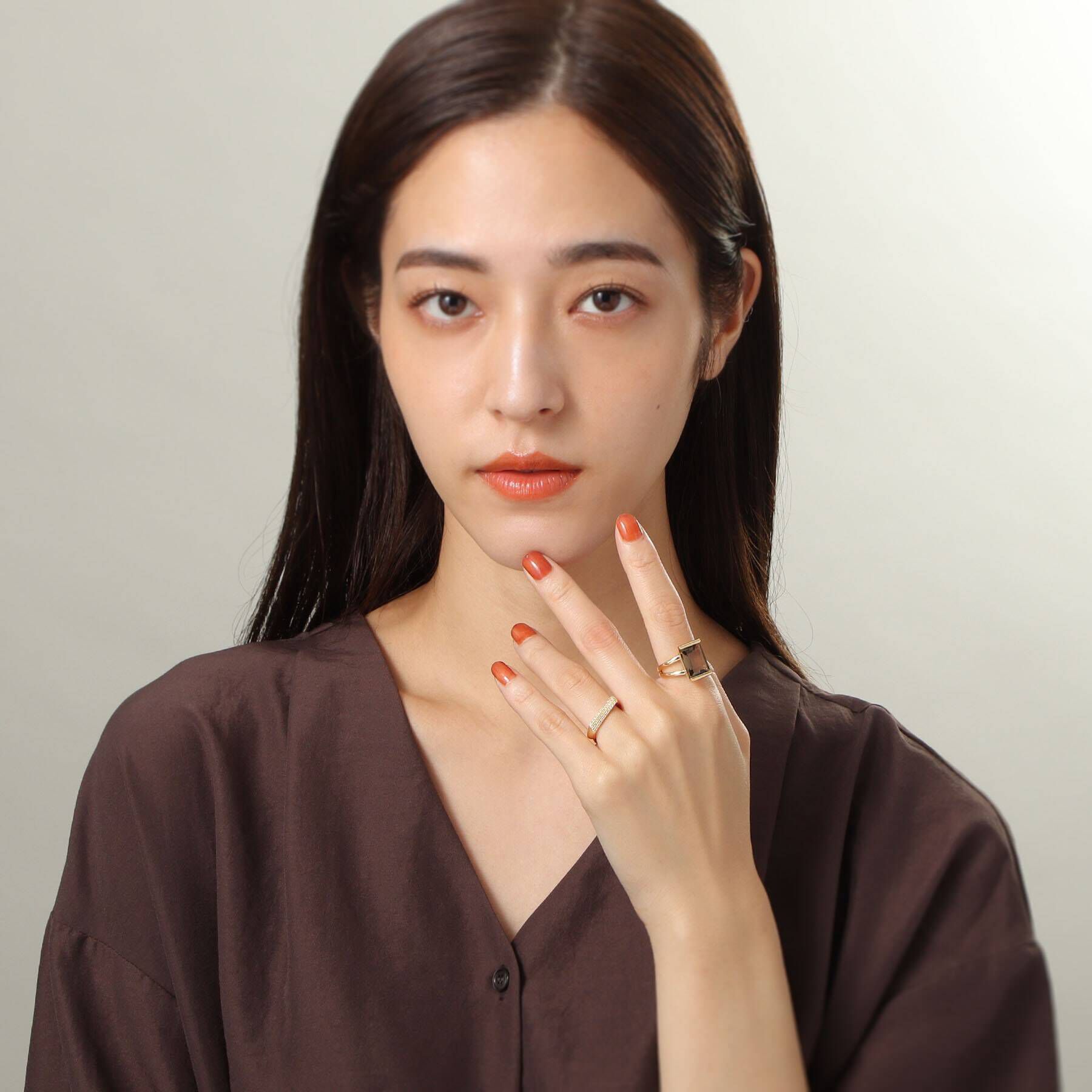 COCOSHNIK「K18ダイヤモンド シフトスクエア リング」|リング|