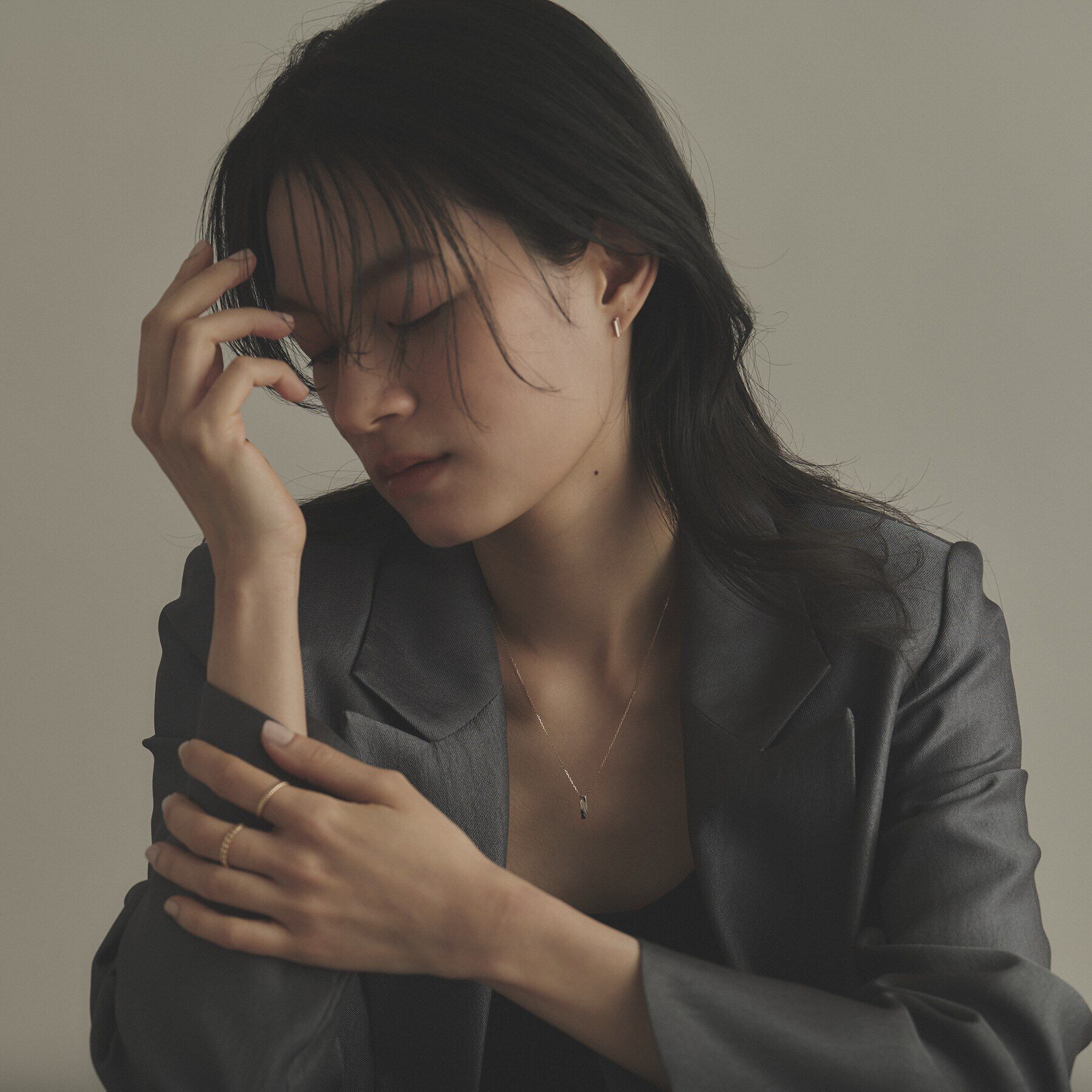 COCOSHNIK「K10ダイヤモンド シフテッドレクタングル ネックレス」|ネックレス|