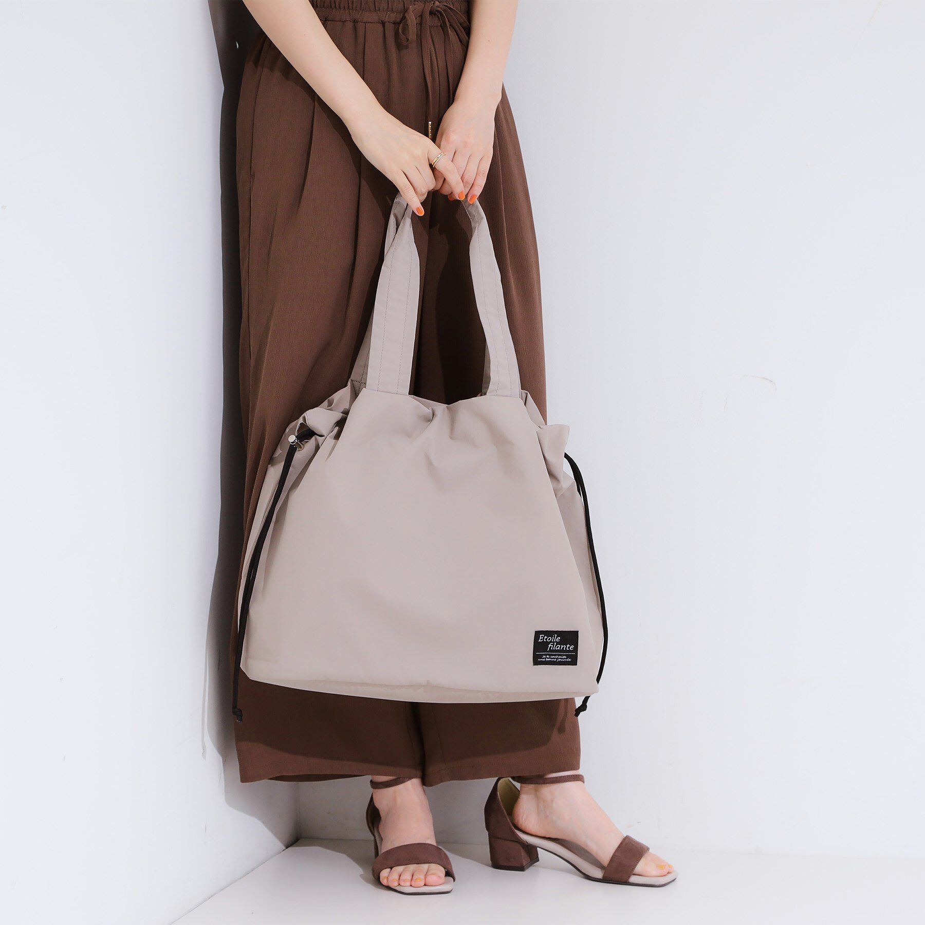 SHOO･LA･RUE「【撥水】ビッグ巾着トートバッグ」|トートバッグ|